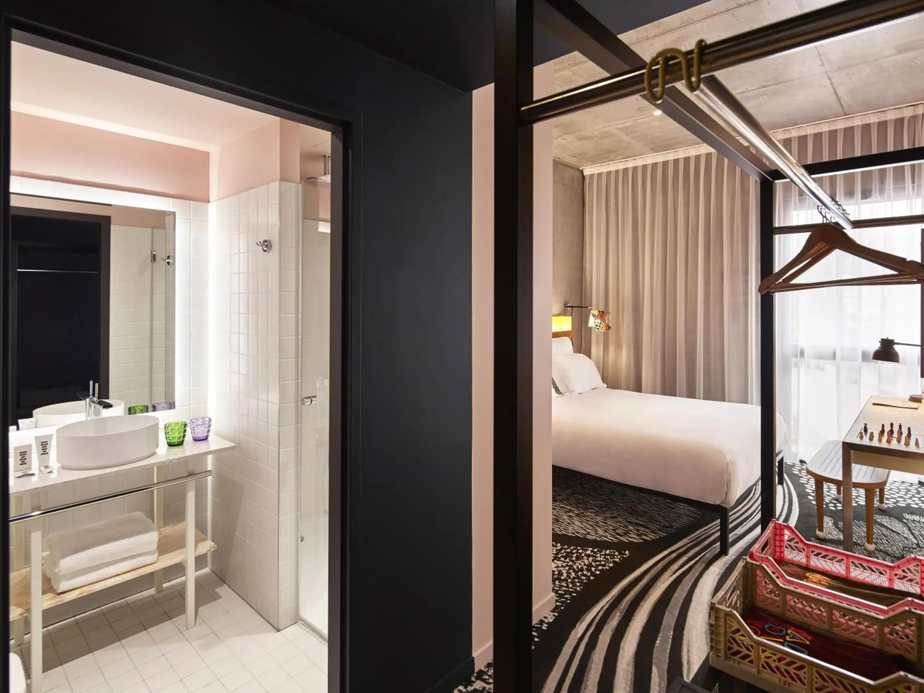 Small Mama Double Room in Mama Shelter Lille Small Mama Double Room in Mama Shelter Lille