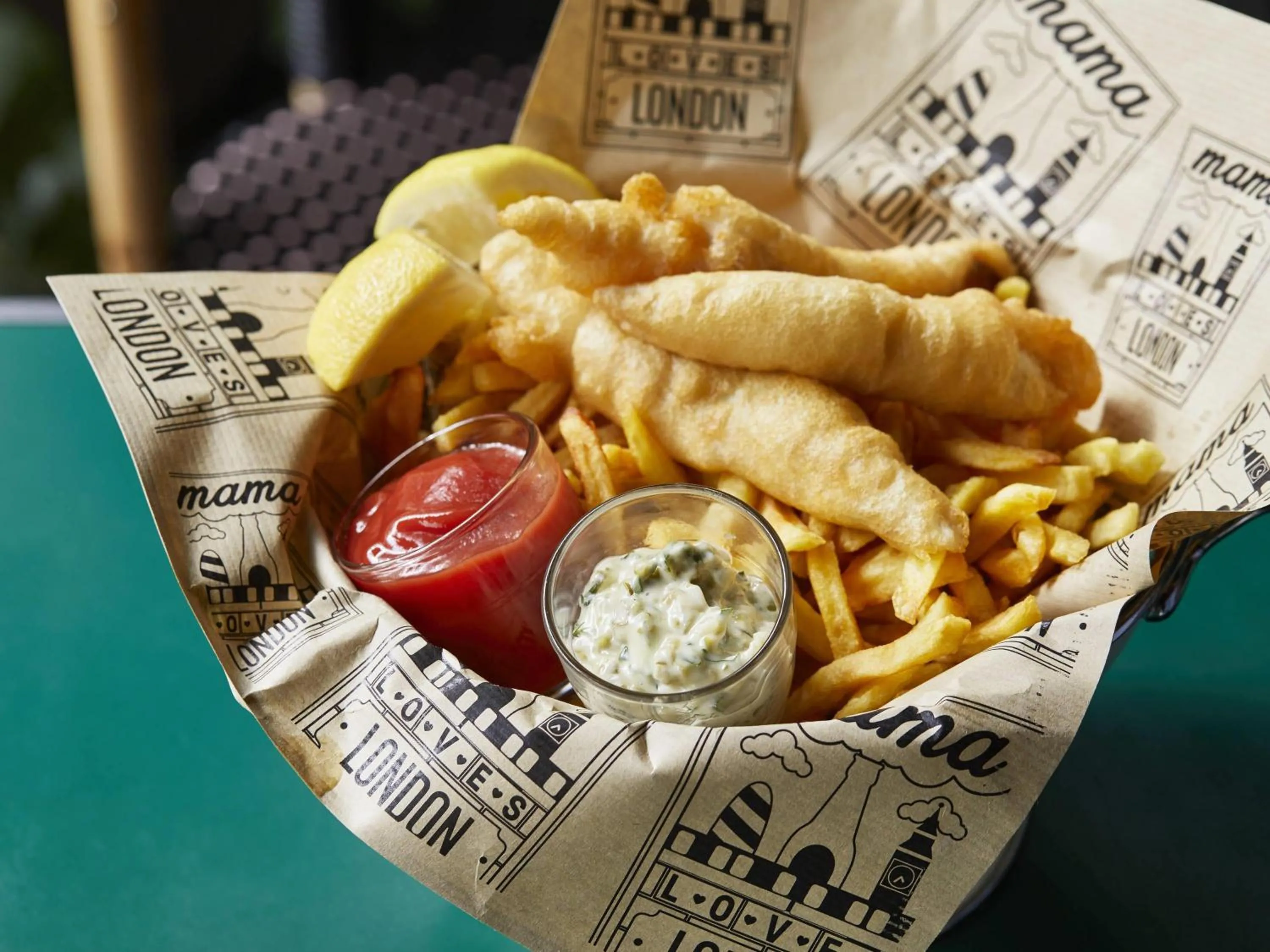 Restaurant/places to eat in Mama Shelter Lille