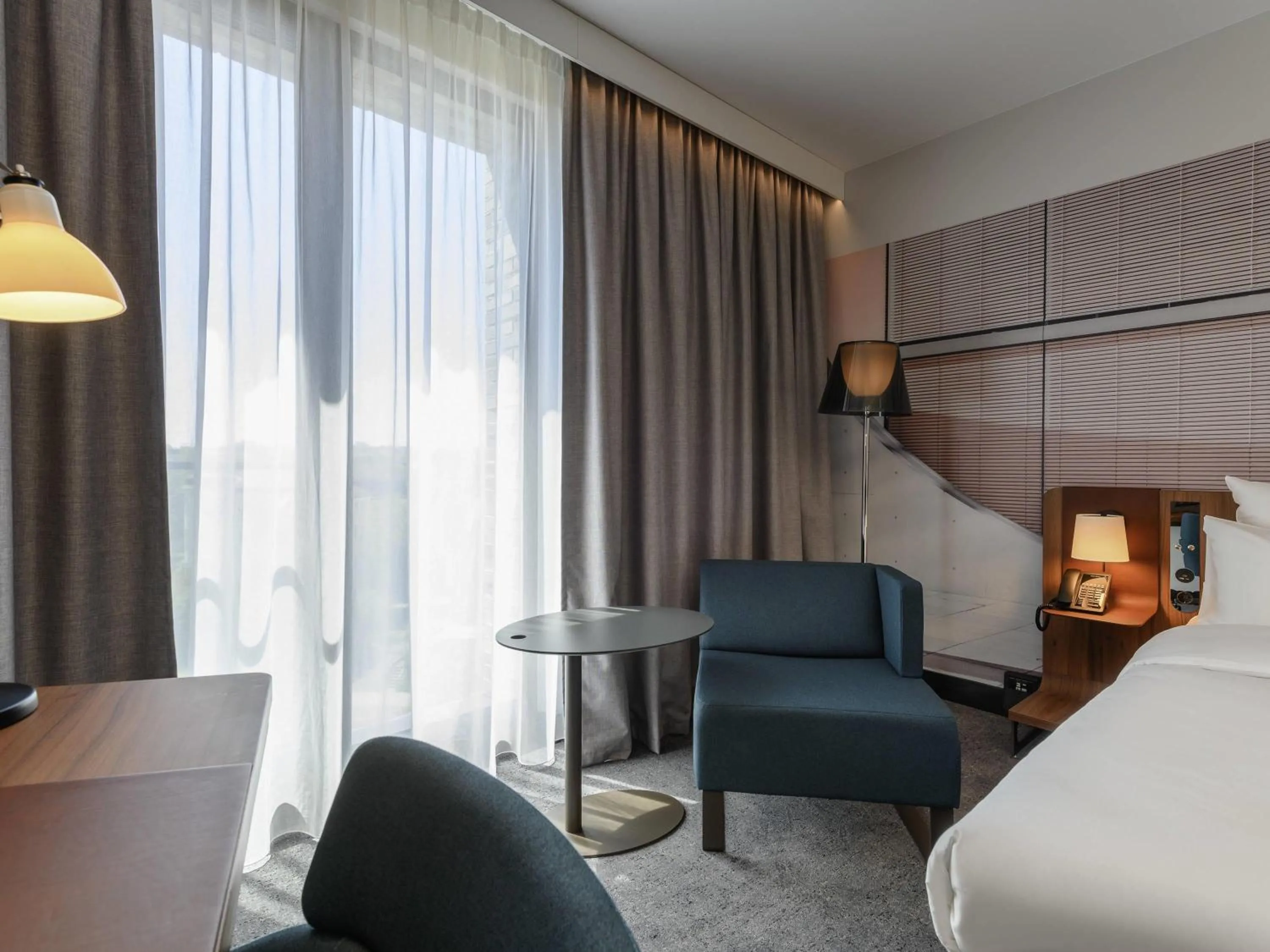 Bedroom, Bed in Novotel Regensburg Zentrum