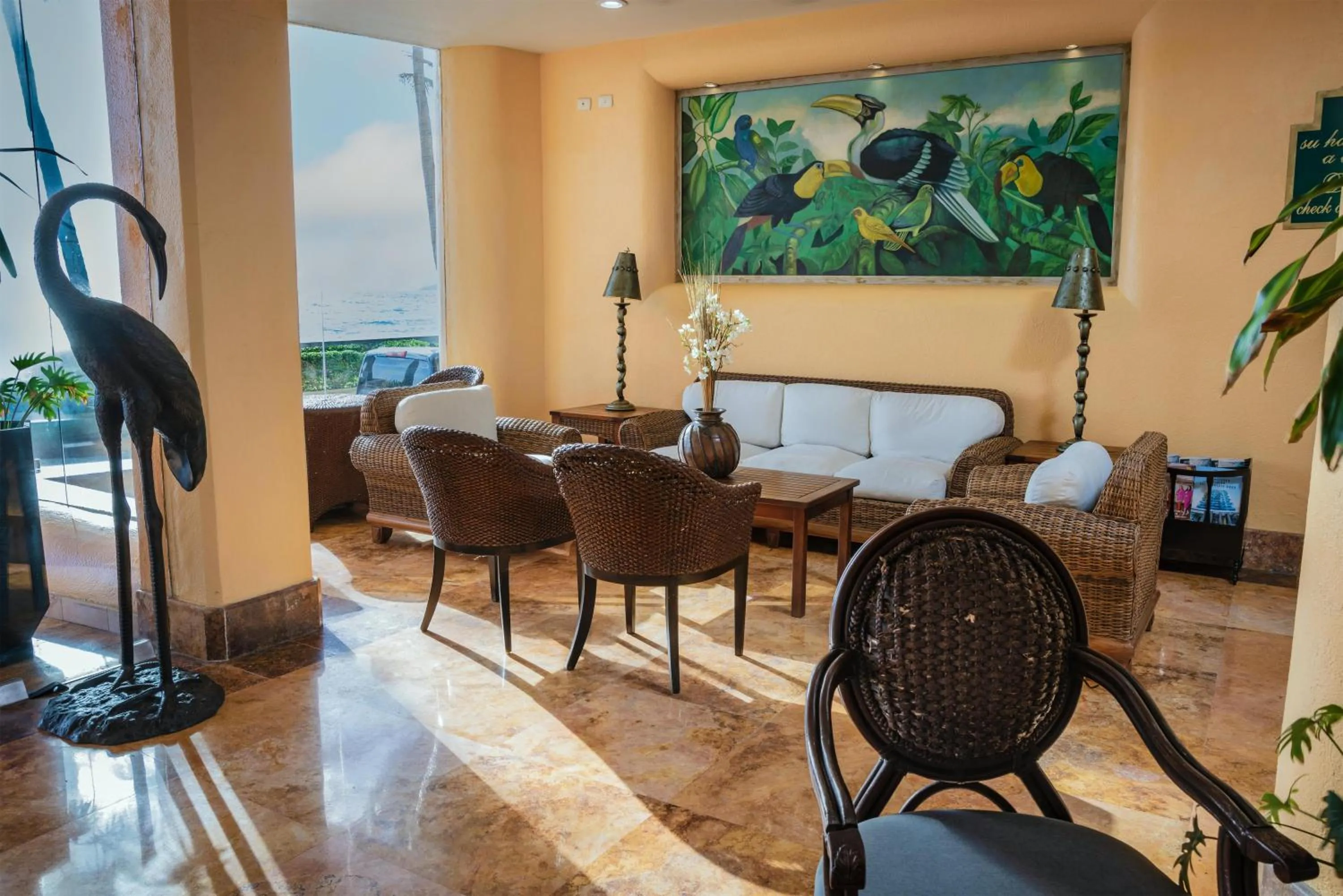 Lobby or reception in Best Western Posada Freeman