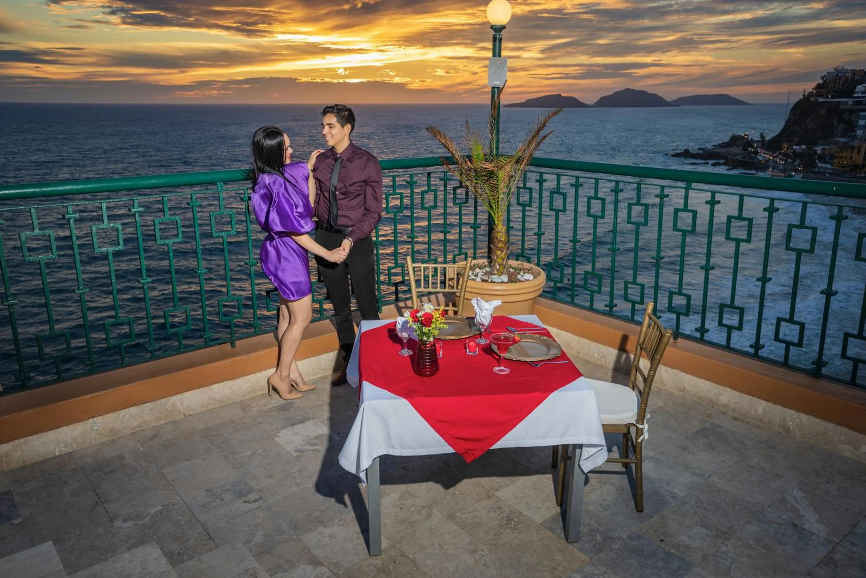 Dinner in Best Western Posada Freeman