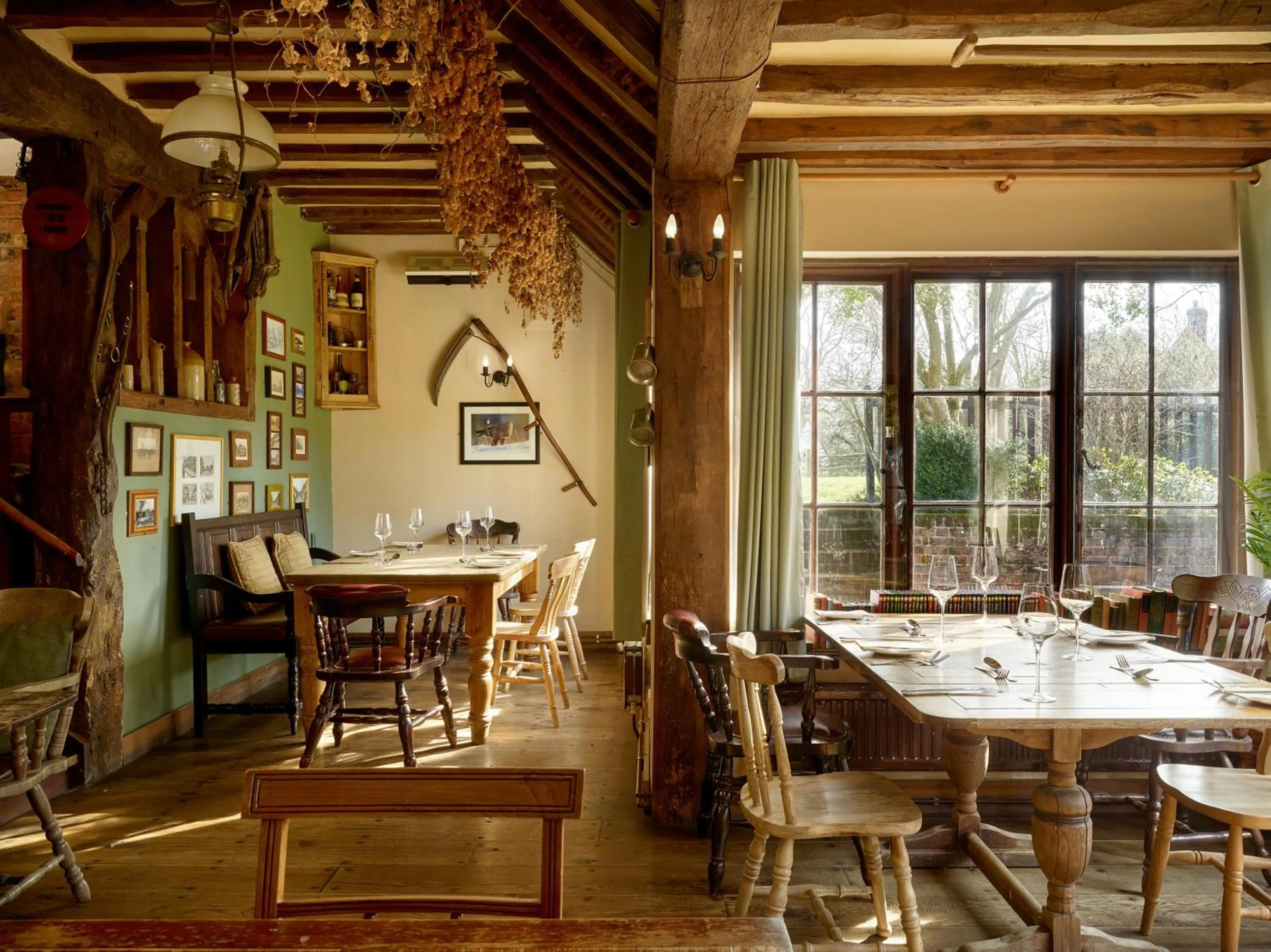 Restaurant/places to eat in The Plough Inn