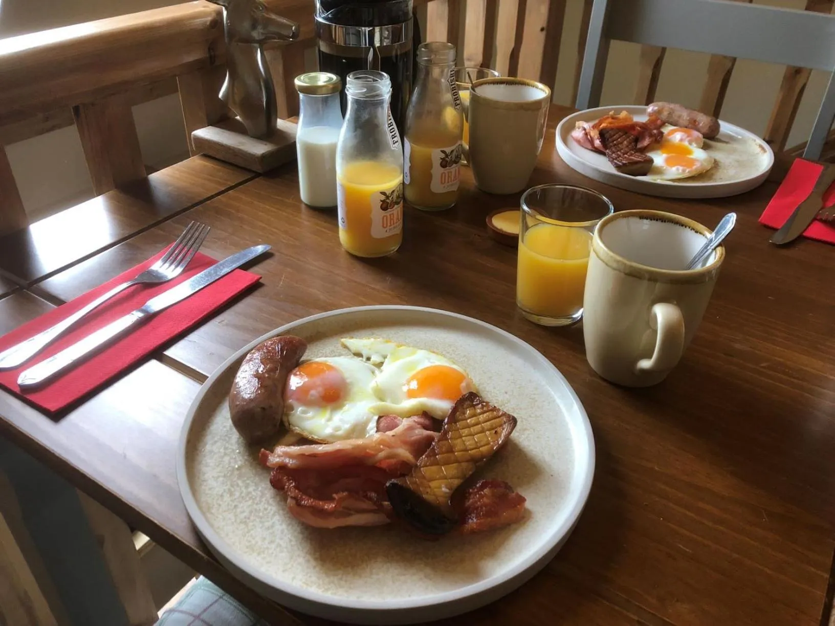 Breakfast in The Plough Inn