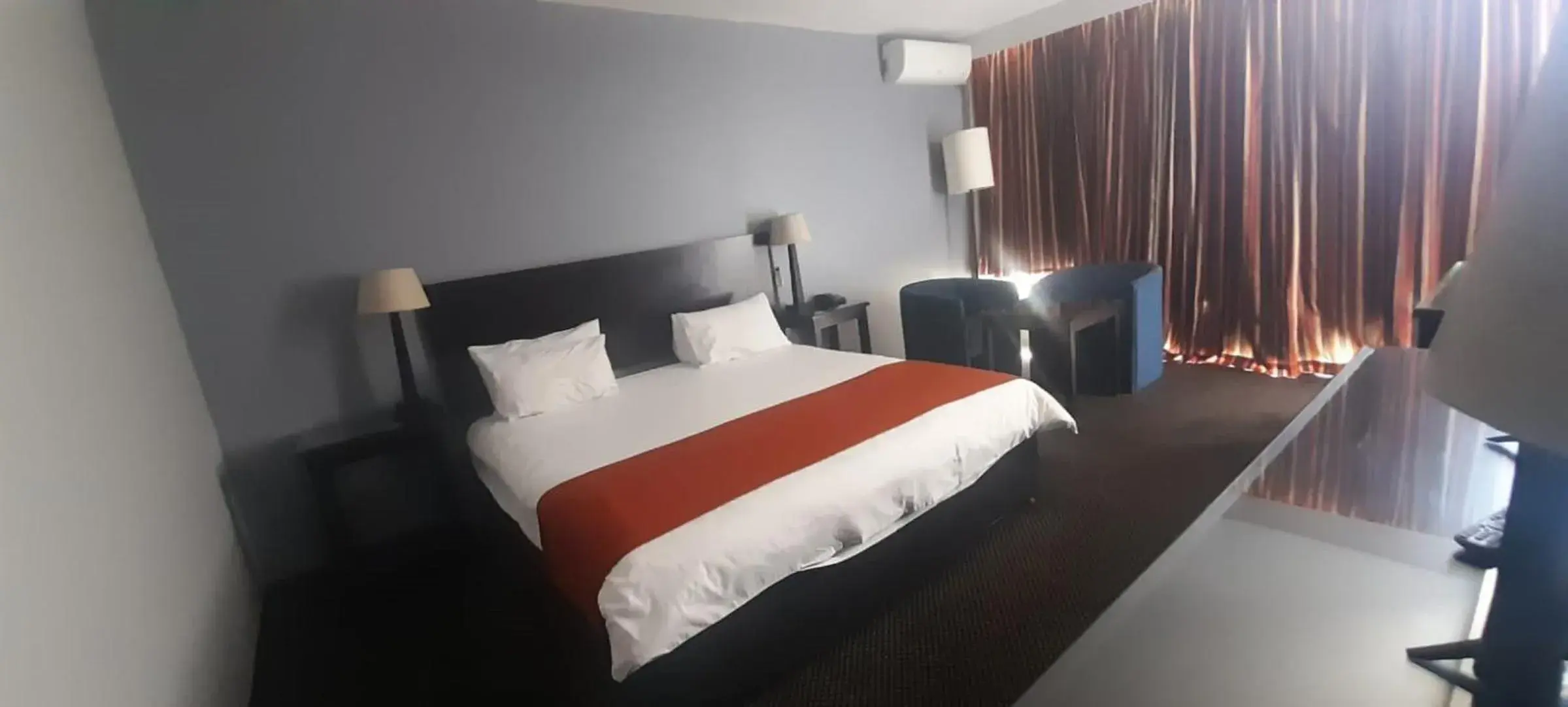 Double Room - single occupancy - Disability Access in African Sky Ermelo Inn Double Room - single occupancy - Disability Access in African Sky Ermelo Inn