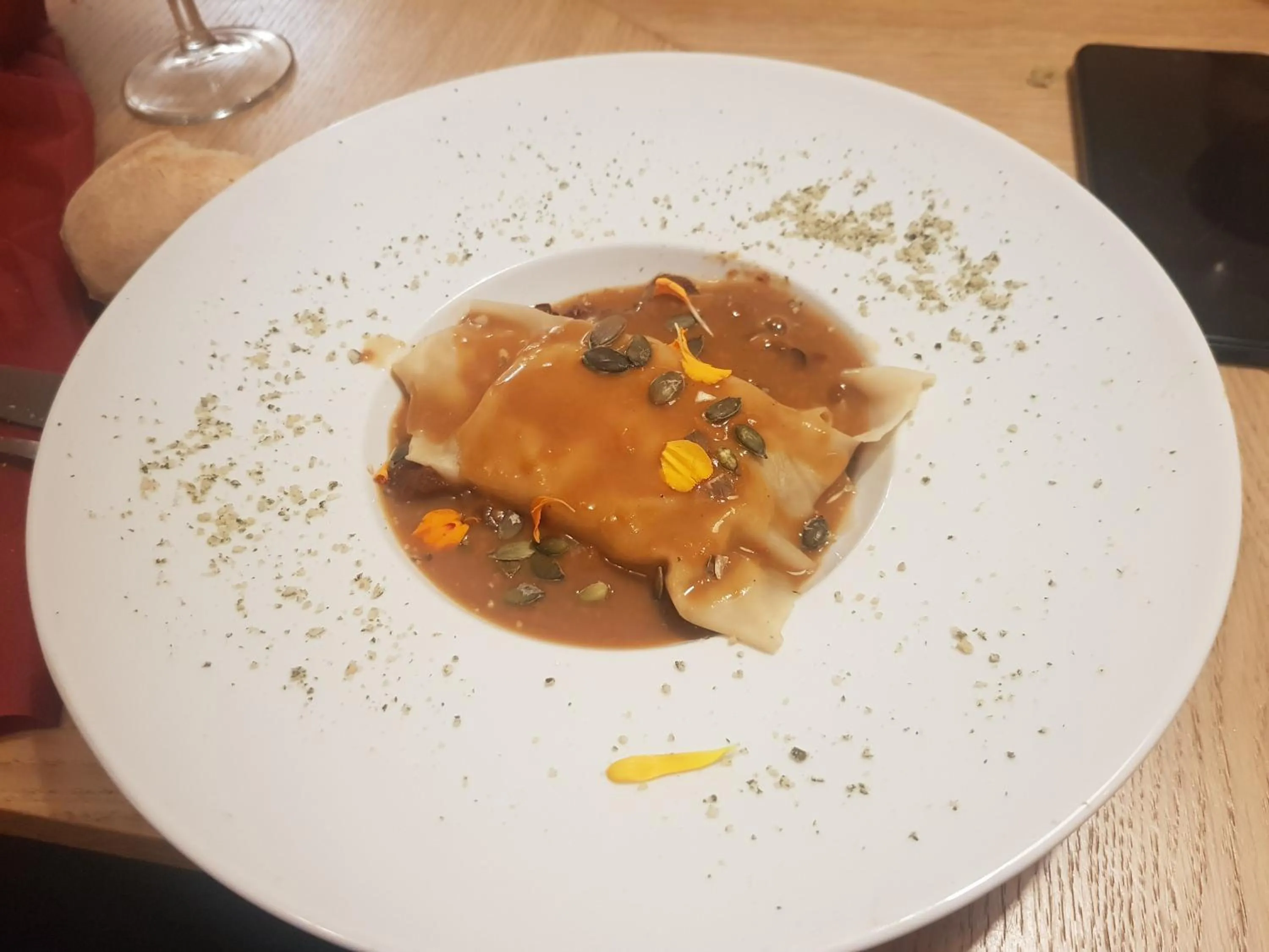 Restaurant/places to eat in Kyriad Carcassonne - Aéroport