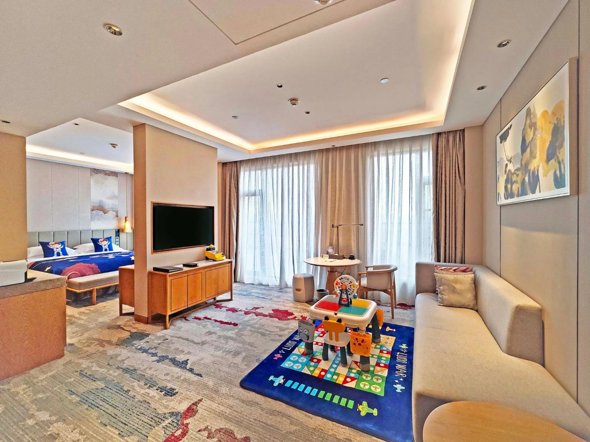Photo of the whole room in Crowne Plaza Huzhou by IHG