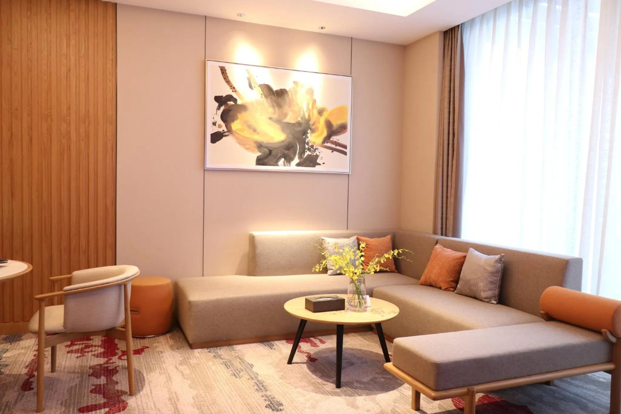Photo of the whole room in Crowne Plaza Huzhou by IHG