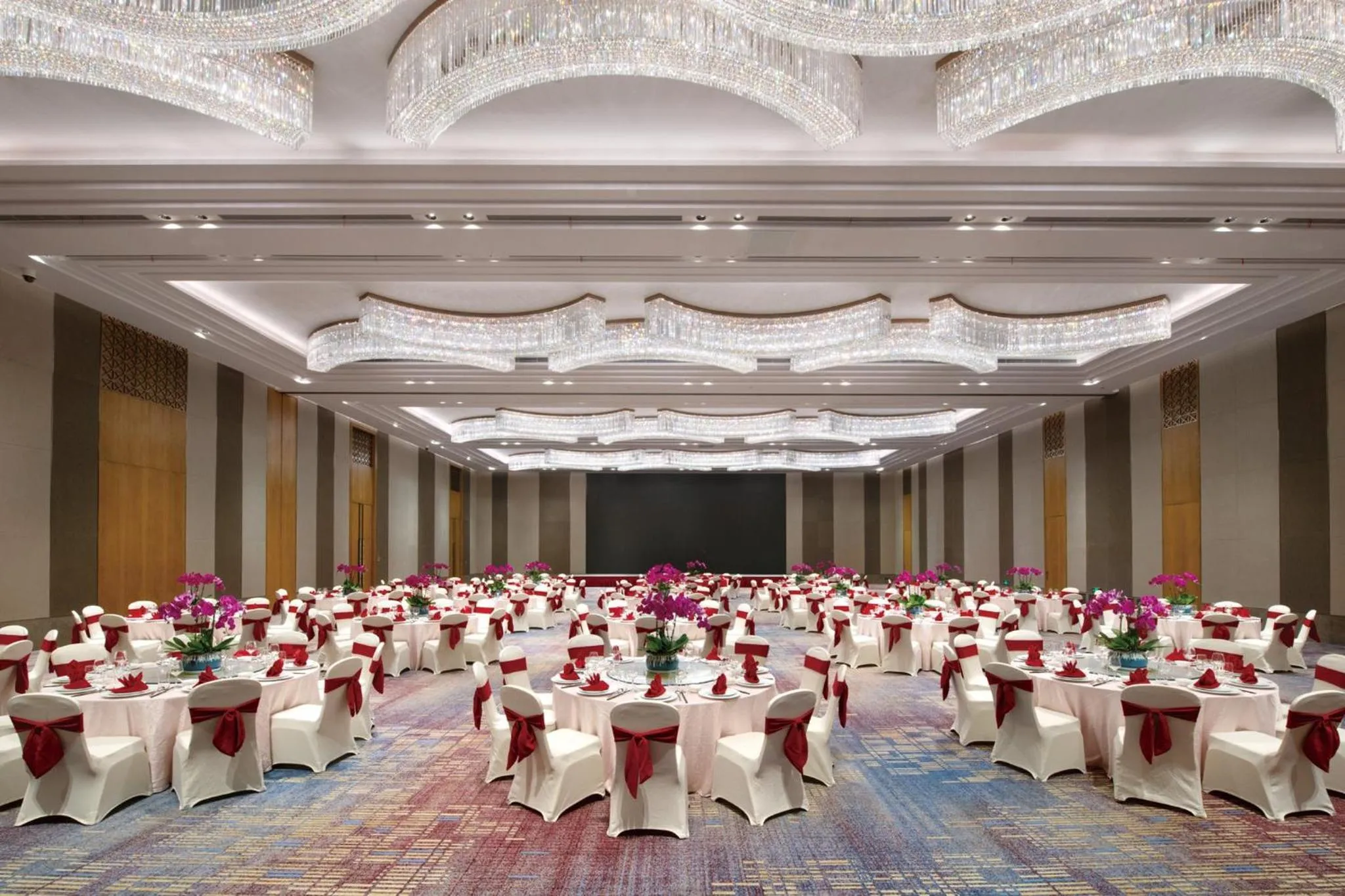 Banquet/Function facilities in Crowne Plaza Huzhou by IHG