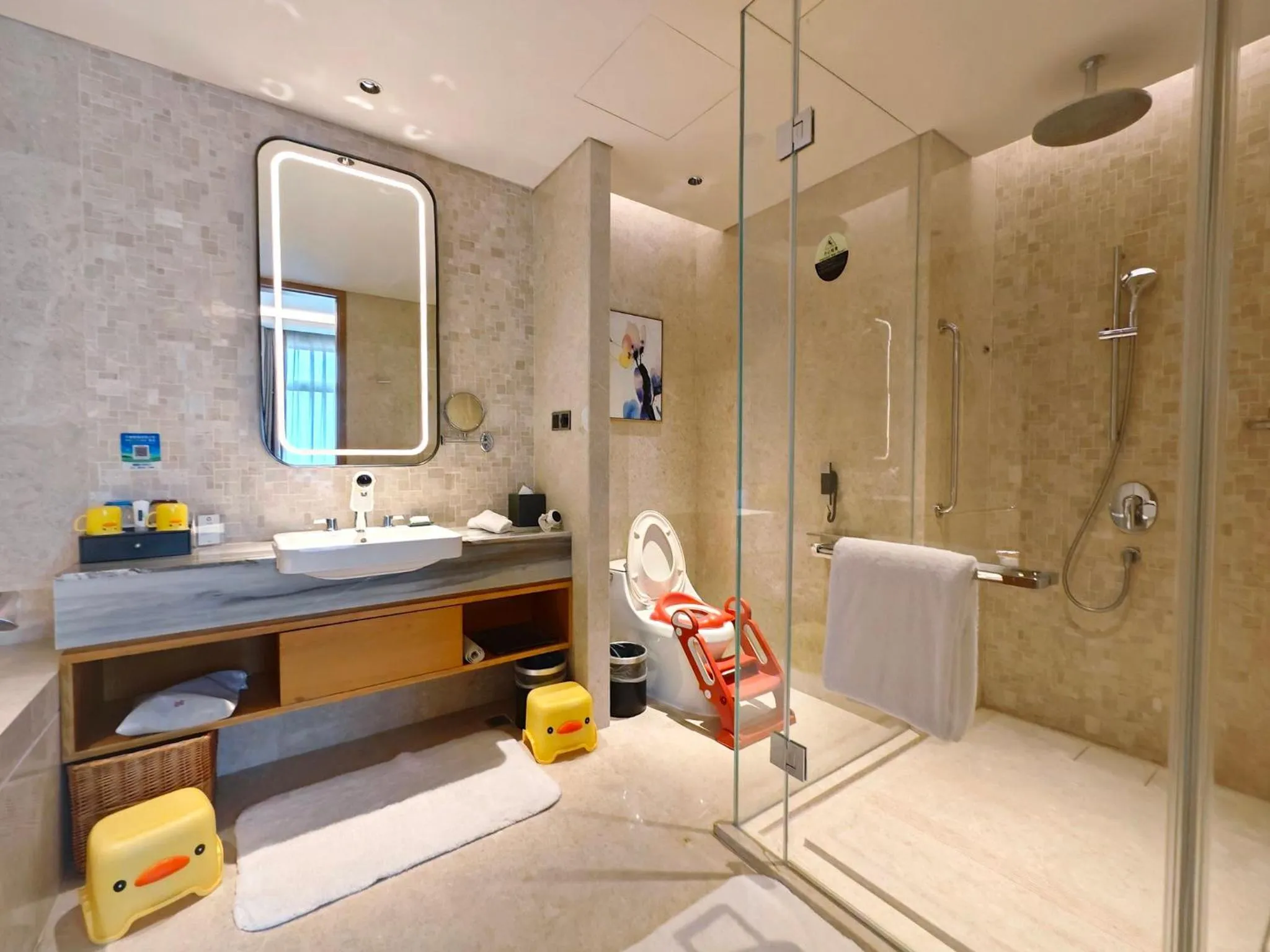 Bathroom in Crowne Plaza Huzhou by IHG