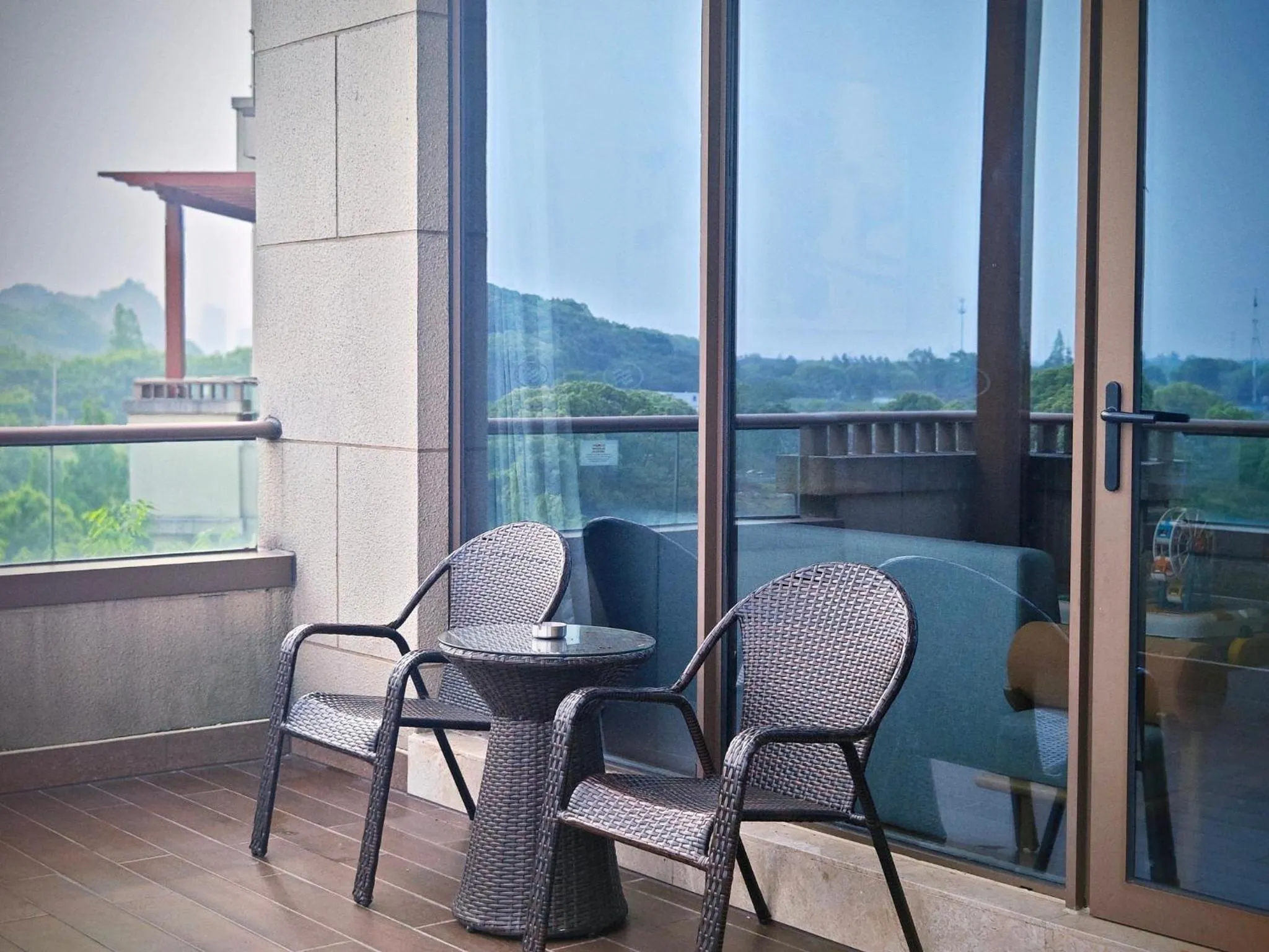 Photo of the whole room in Crowne Plaza Huzhou by IHG