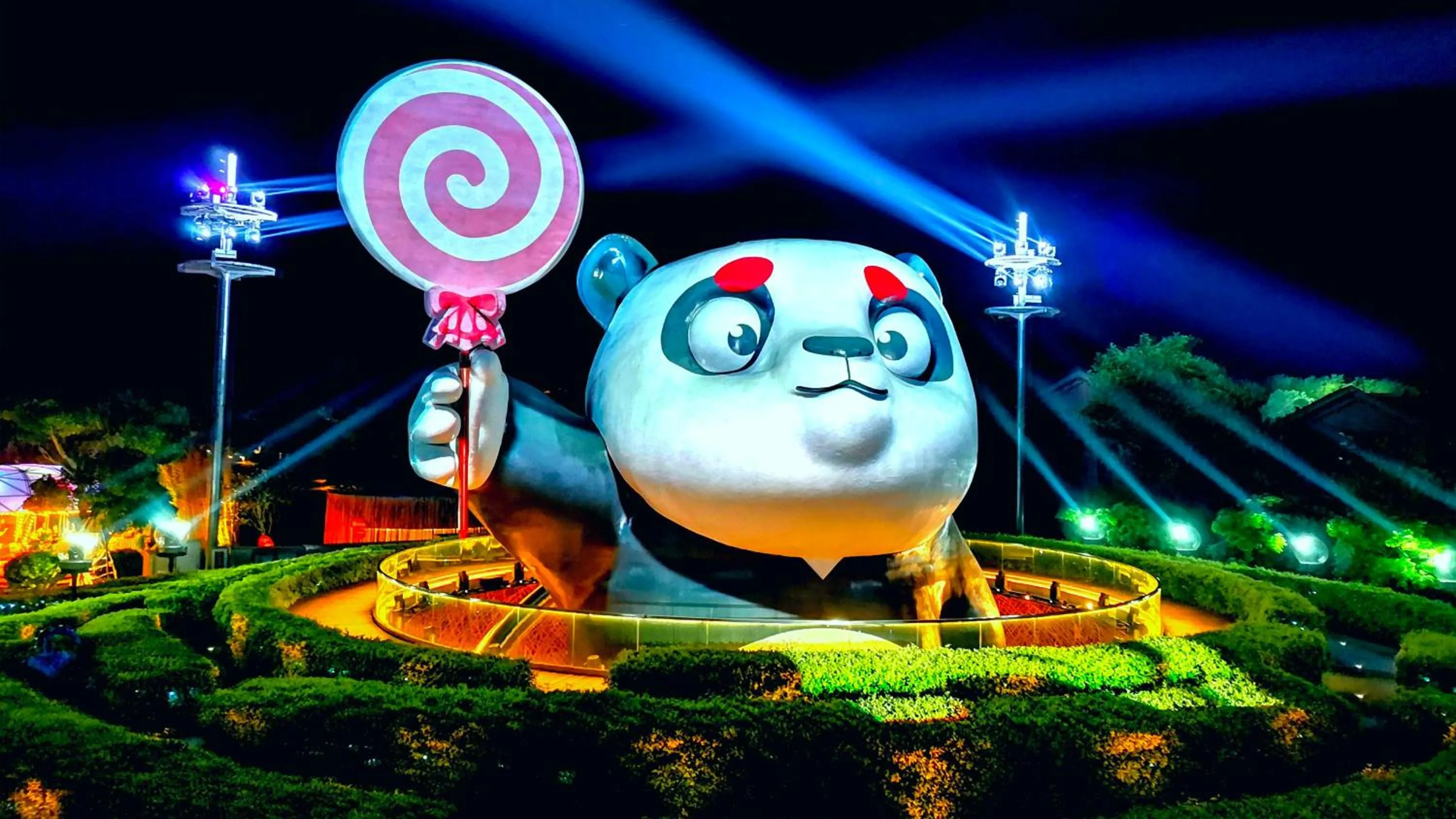 Area and facilities in Holiday Inn Resort Qionghai Guantang by IHG