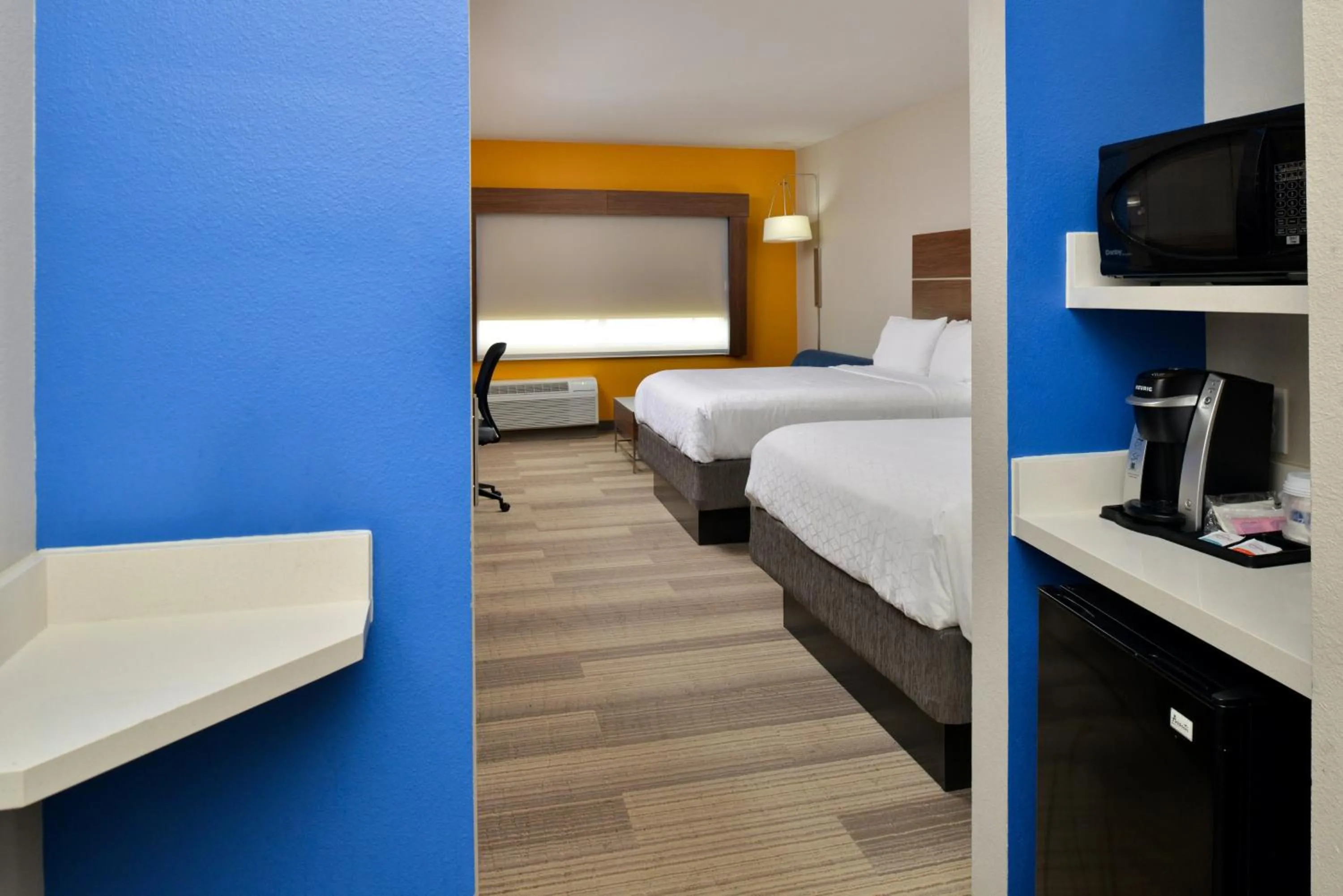 Photo of the whole room in Holiday Inn Express & Suites - Wylie West by IHG