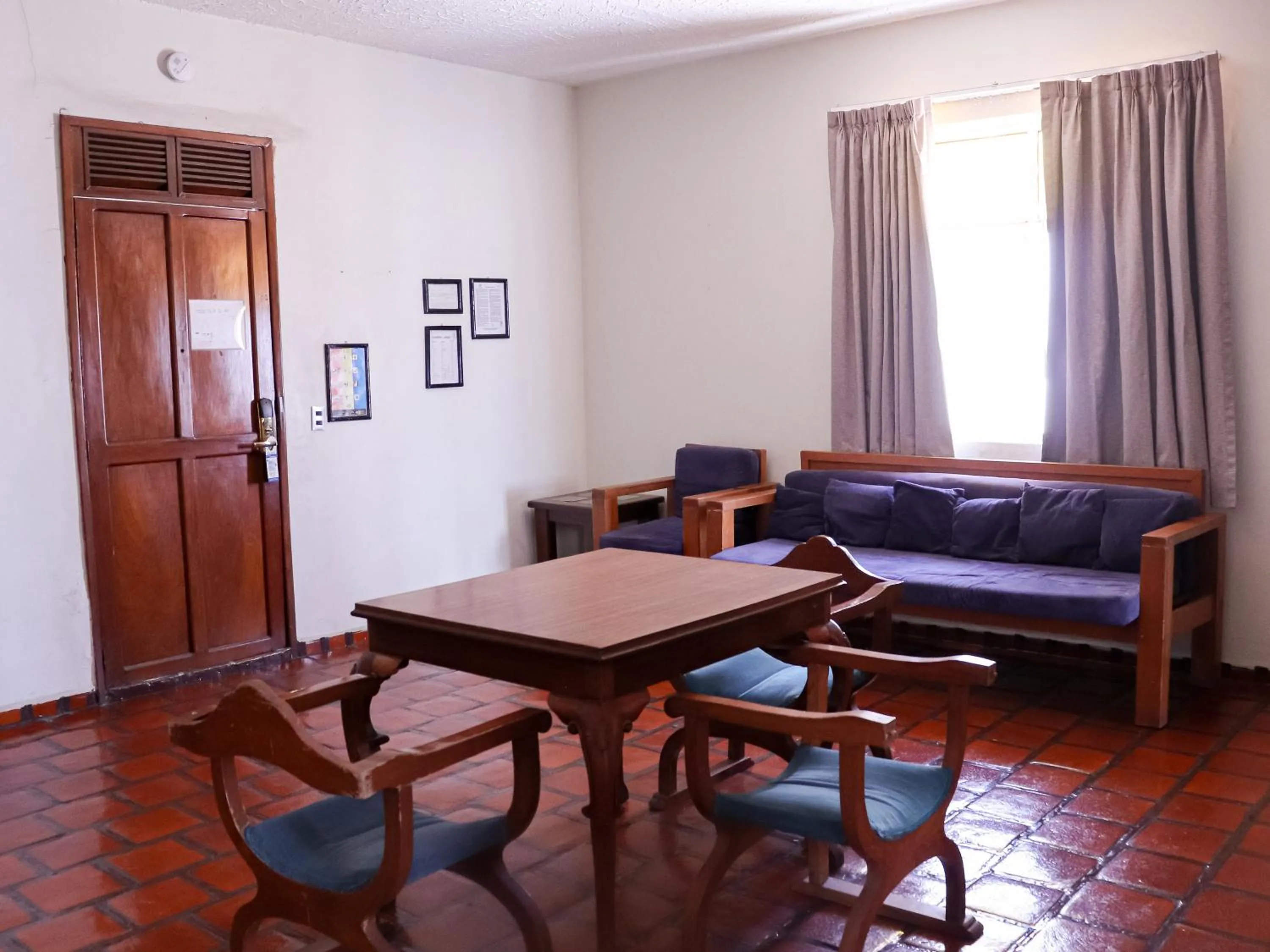 Living room in Hotel Frances