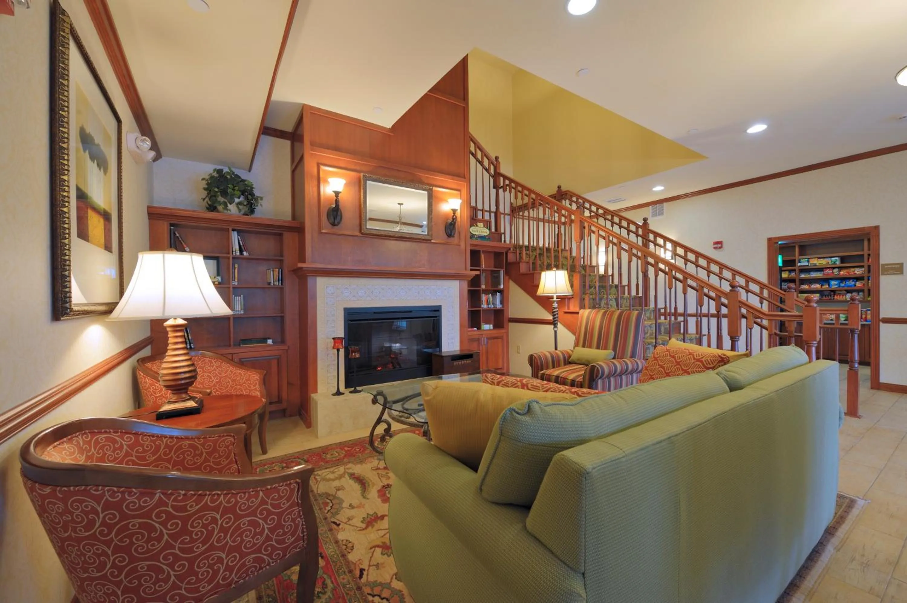 Lobby or reception in Country Inn & Suites by Radisson, Washington at Meadowlands, PA