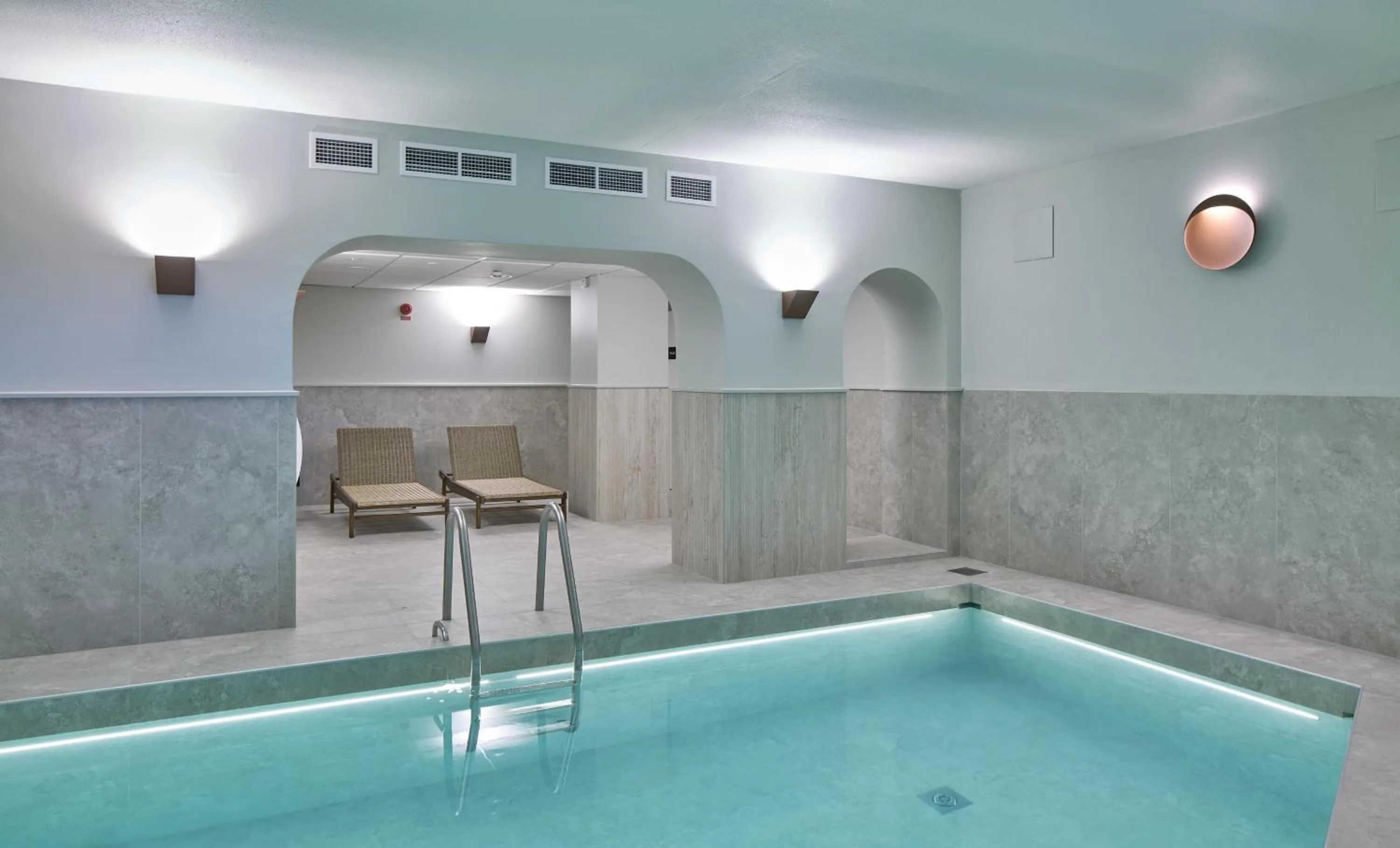 Pool view in Scandic Swania