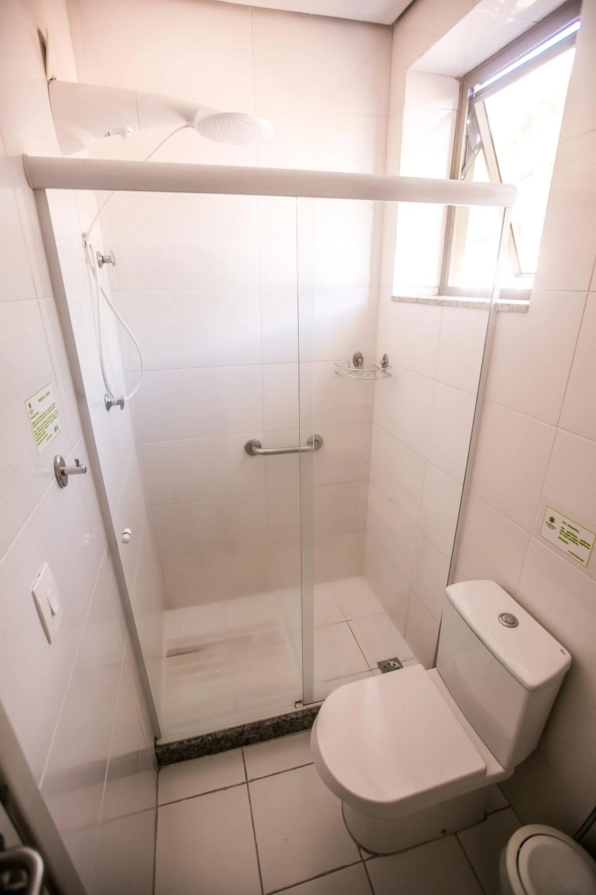 Shower in Hotel Flat Itaipava