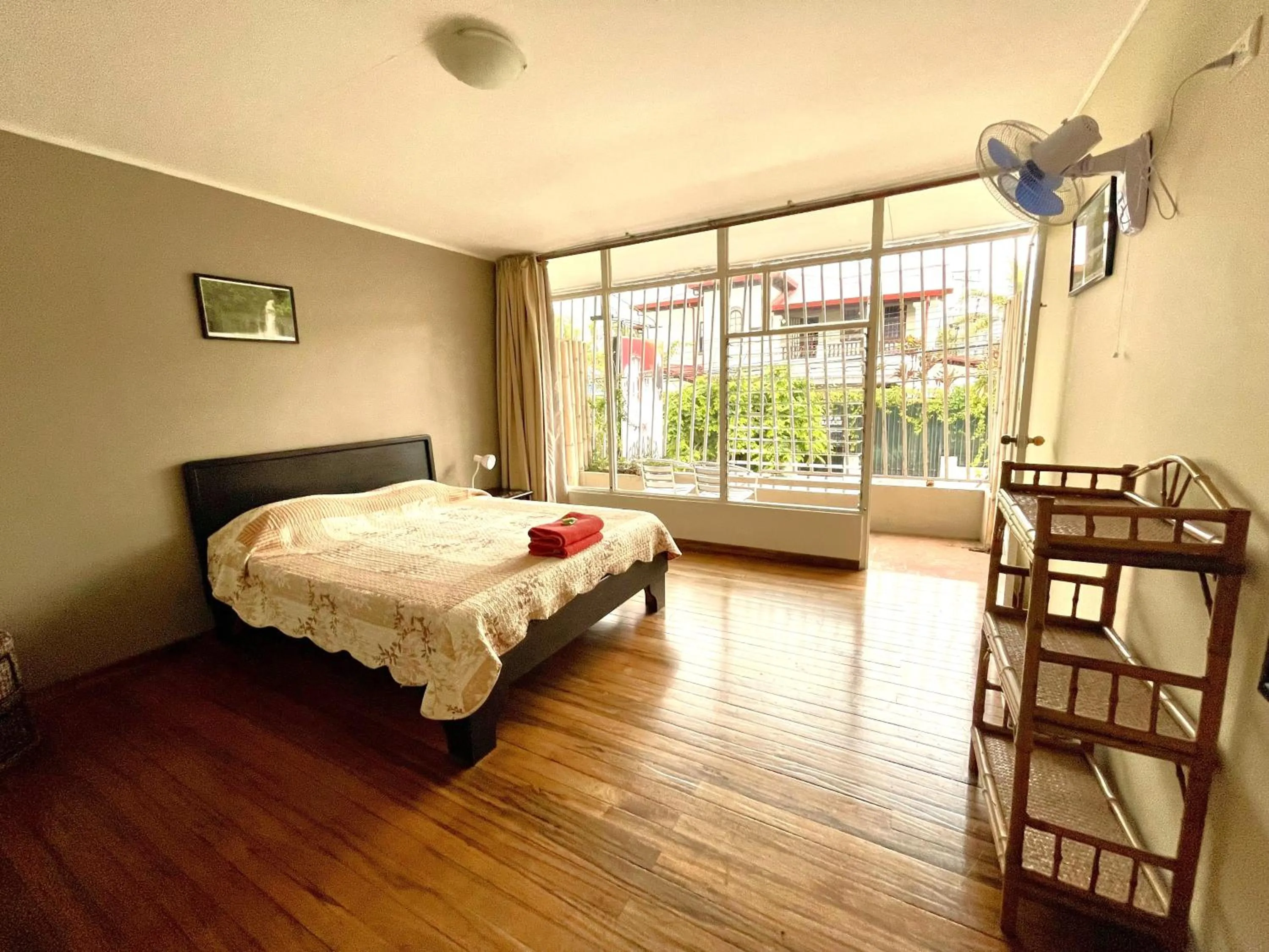 Bedroom, Bed in Costa Rica Guesthouse