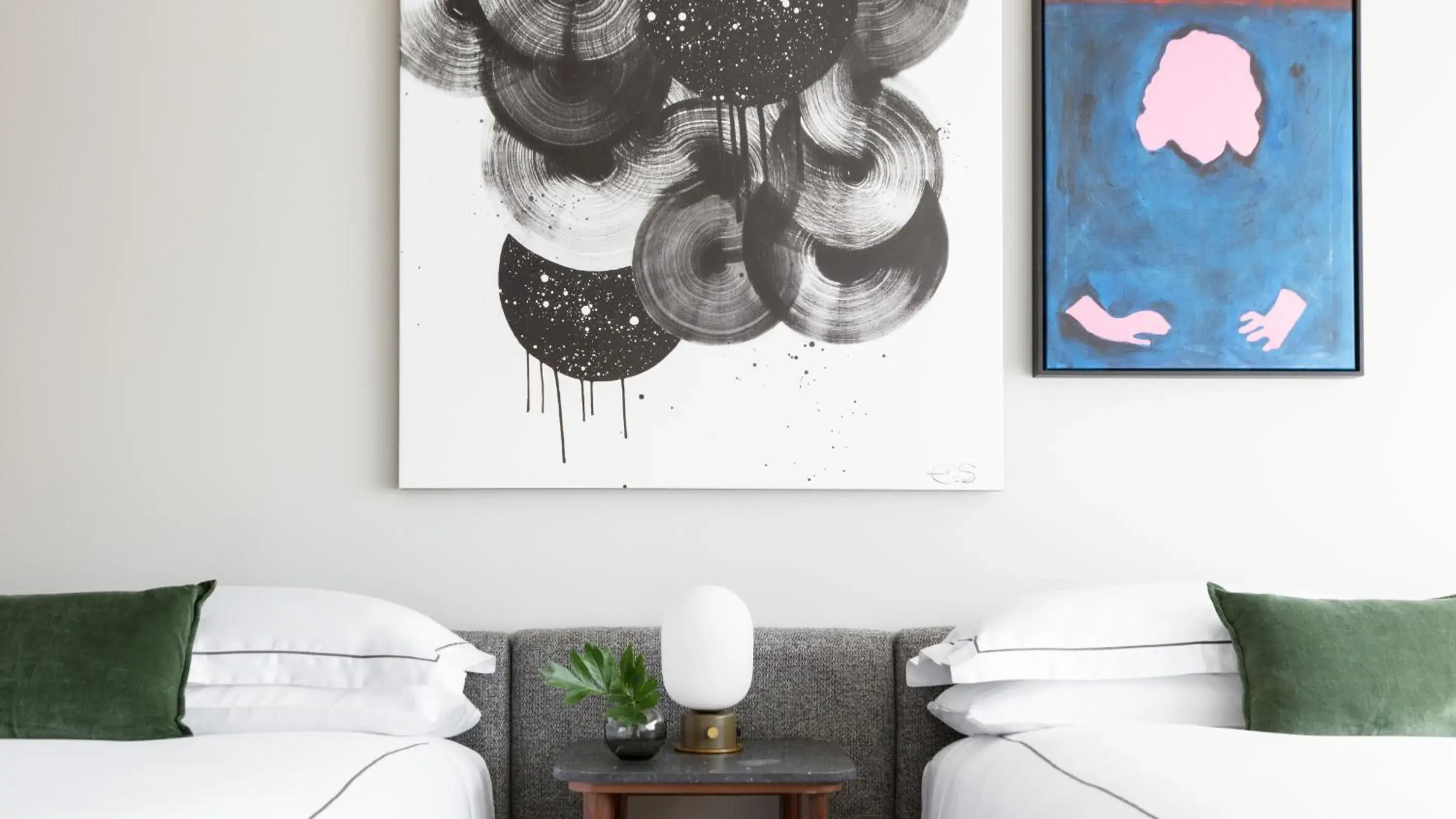 Queen Room with Two Queen Beds in Kimpton Banneker Hotel by IHG Queen Room with Two Queen Beds in Kimpton Banneker Hotel by IHG