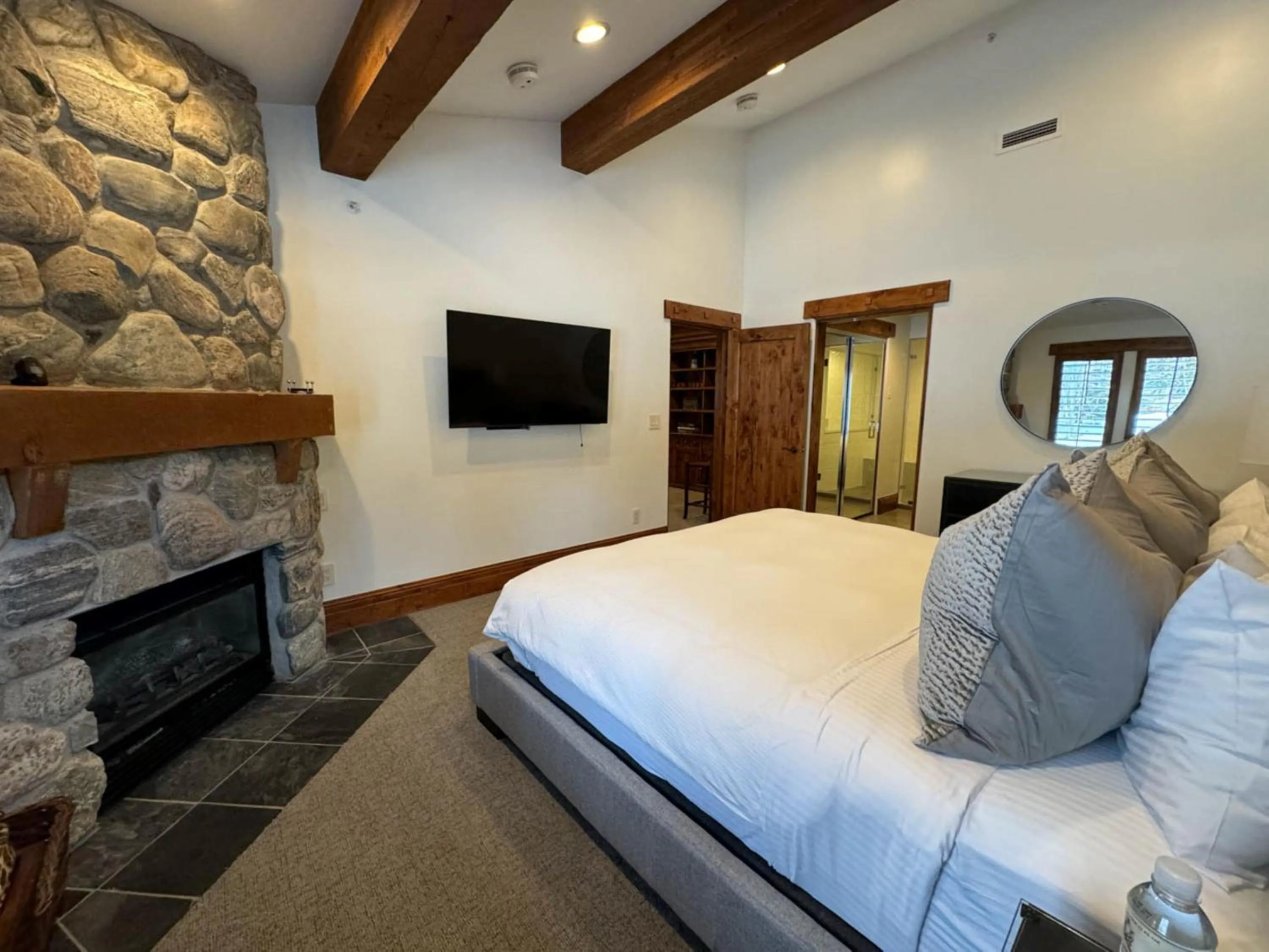 Bed in The Chateaux Deer Valley