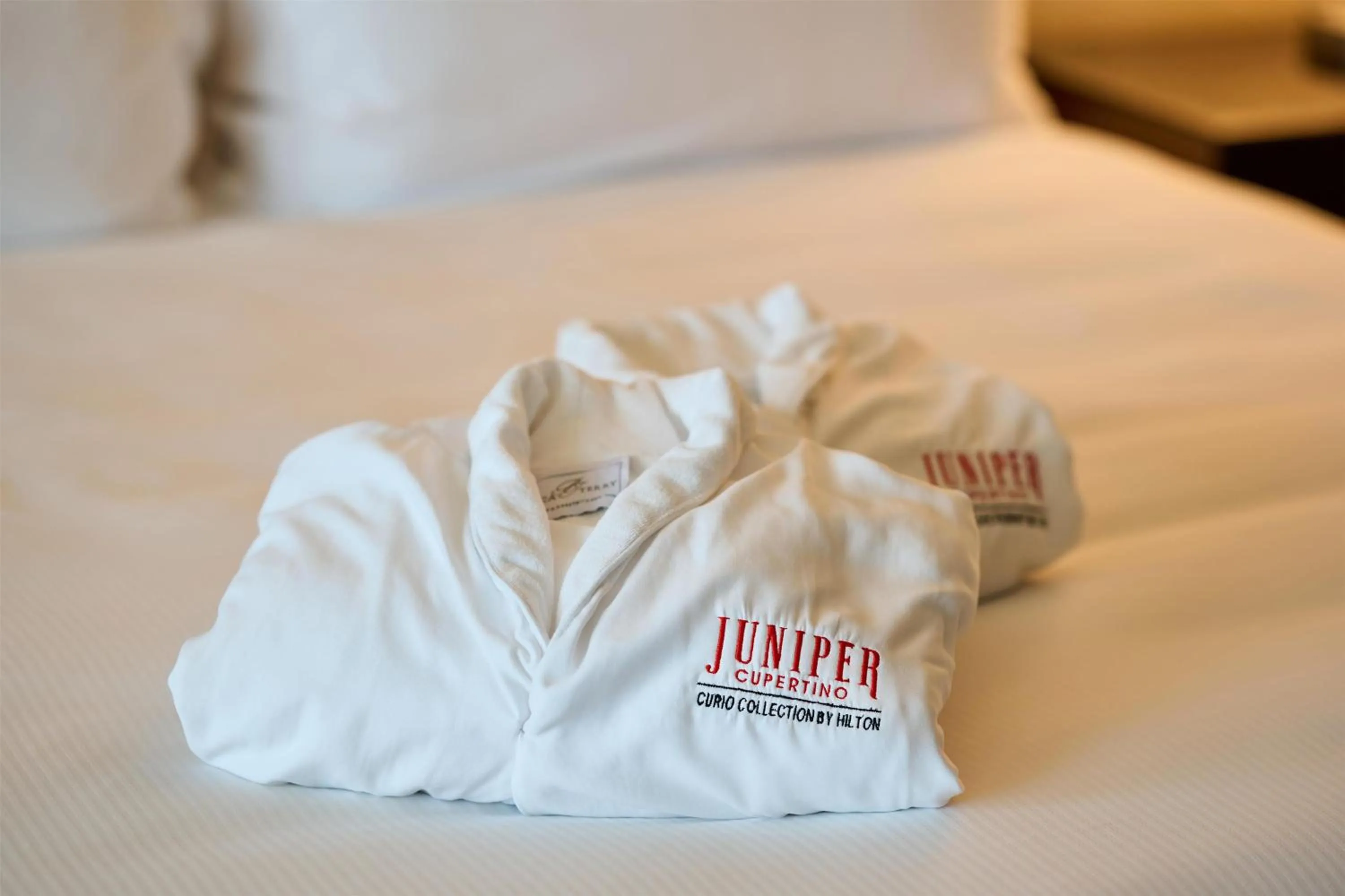 Bed in Juniper Hotel Cupertino, Curio Collection by Hilton