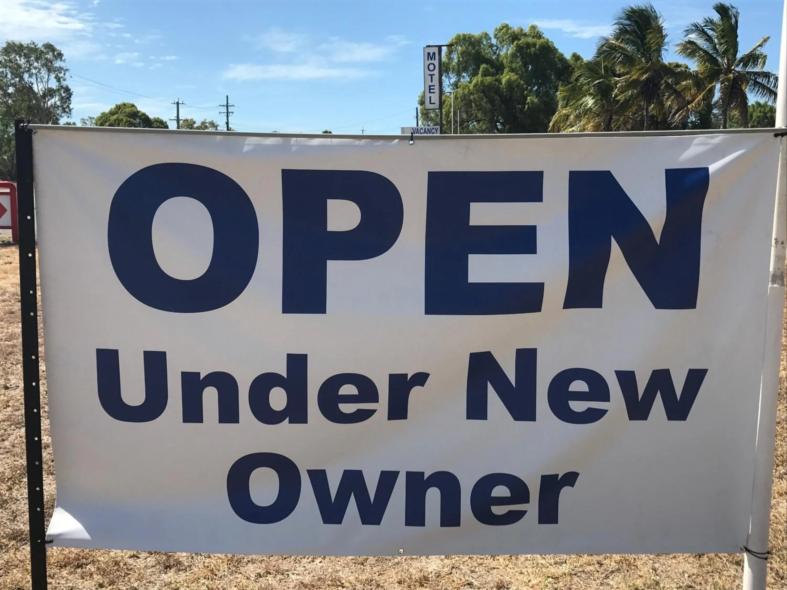Logo/Certificate/Sign in Birch Motel Bowen Previously Known as Bowen Arrow Motel
