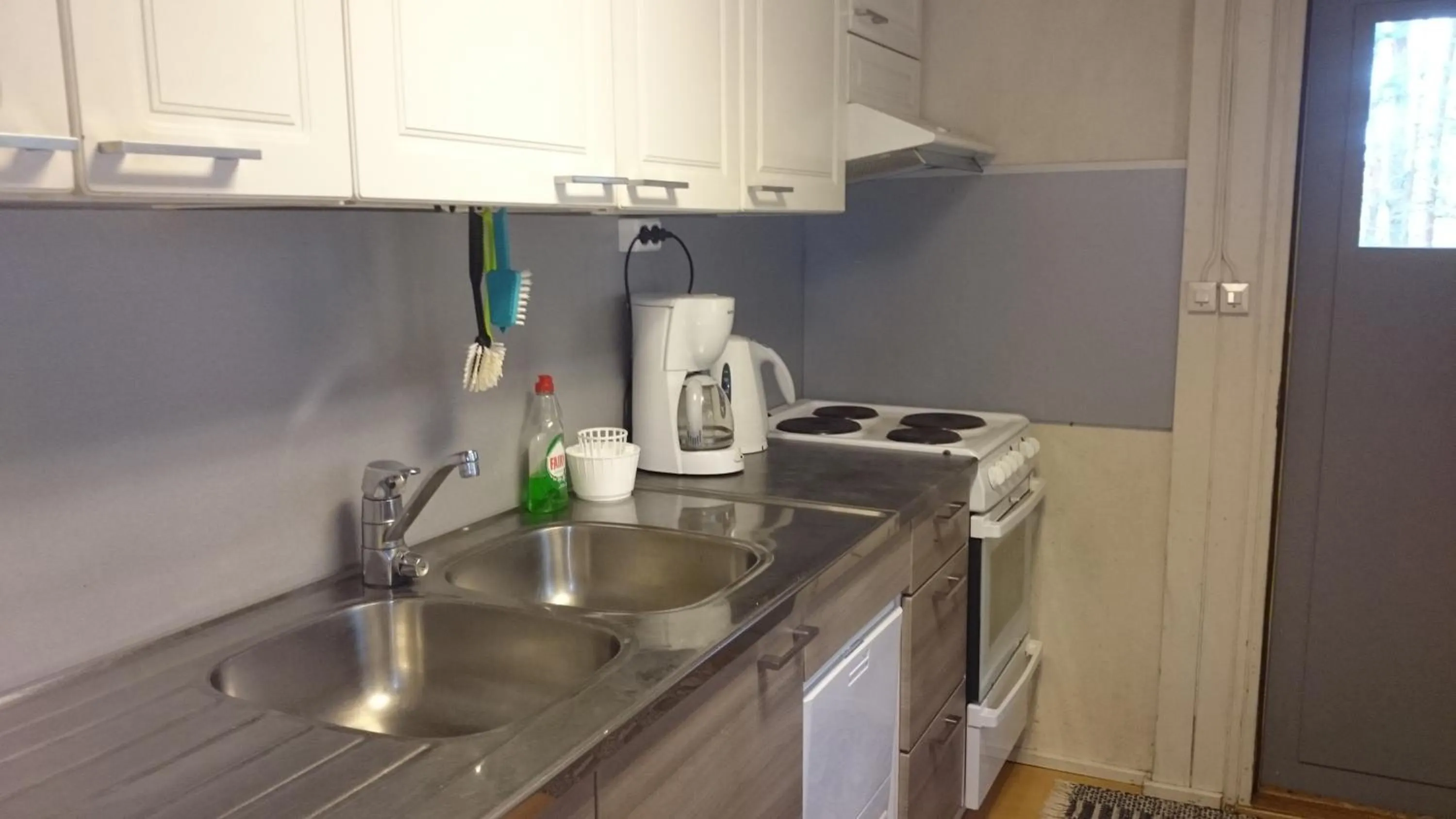 Coffee/tea facilities in Yli-Kaitala Holiday Resort Tuuliviiri