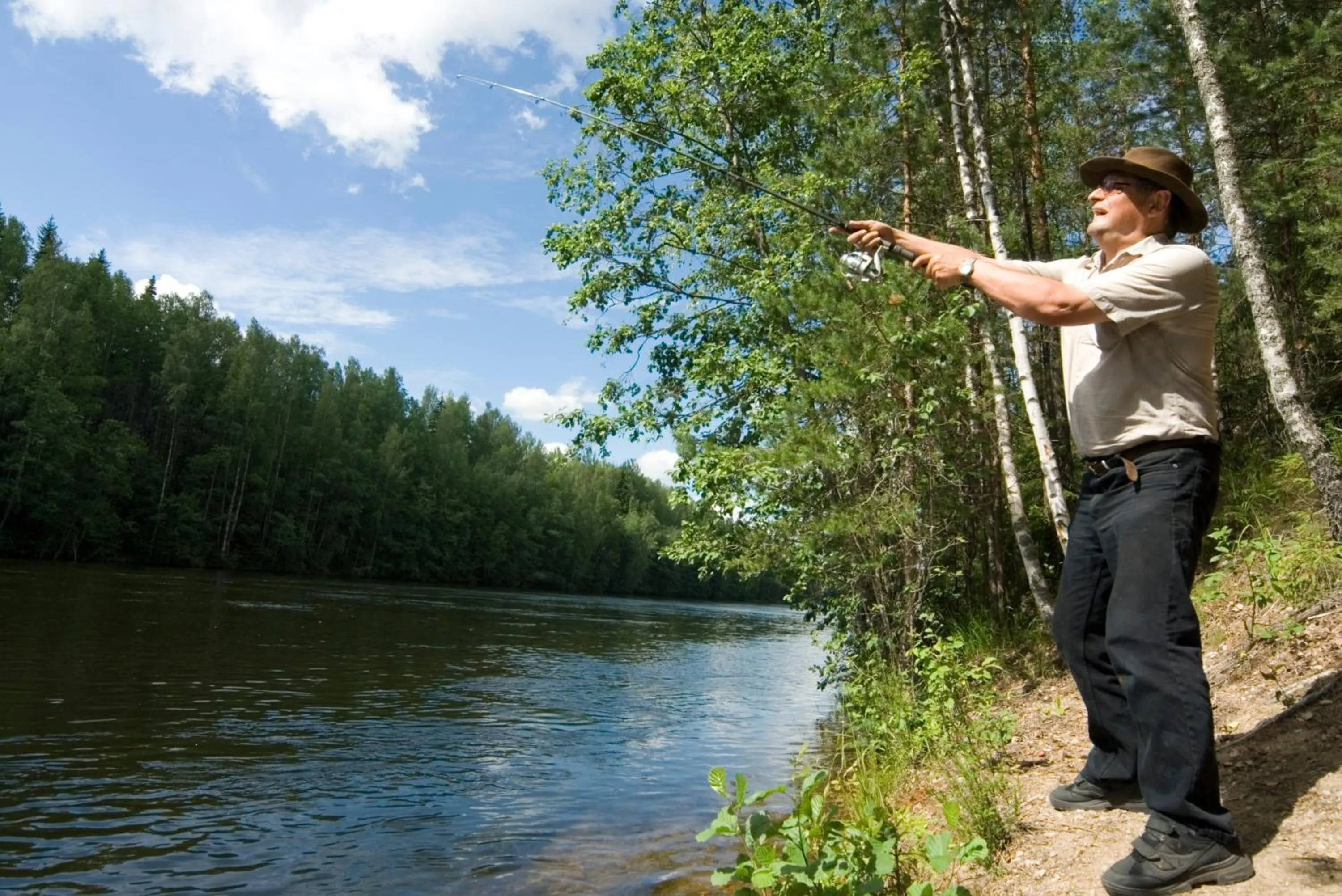 Fishing in Yli-Kaitala Holiday Resort Tuuliviiri