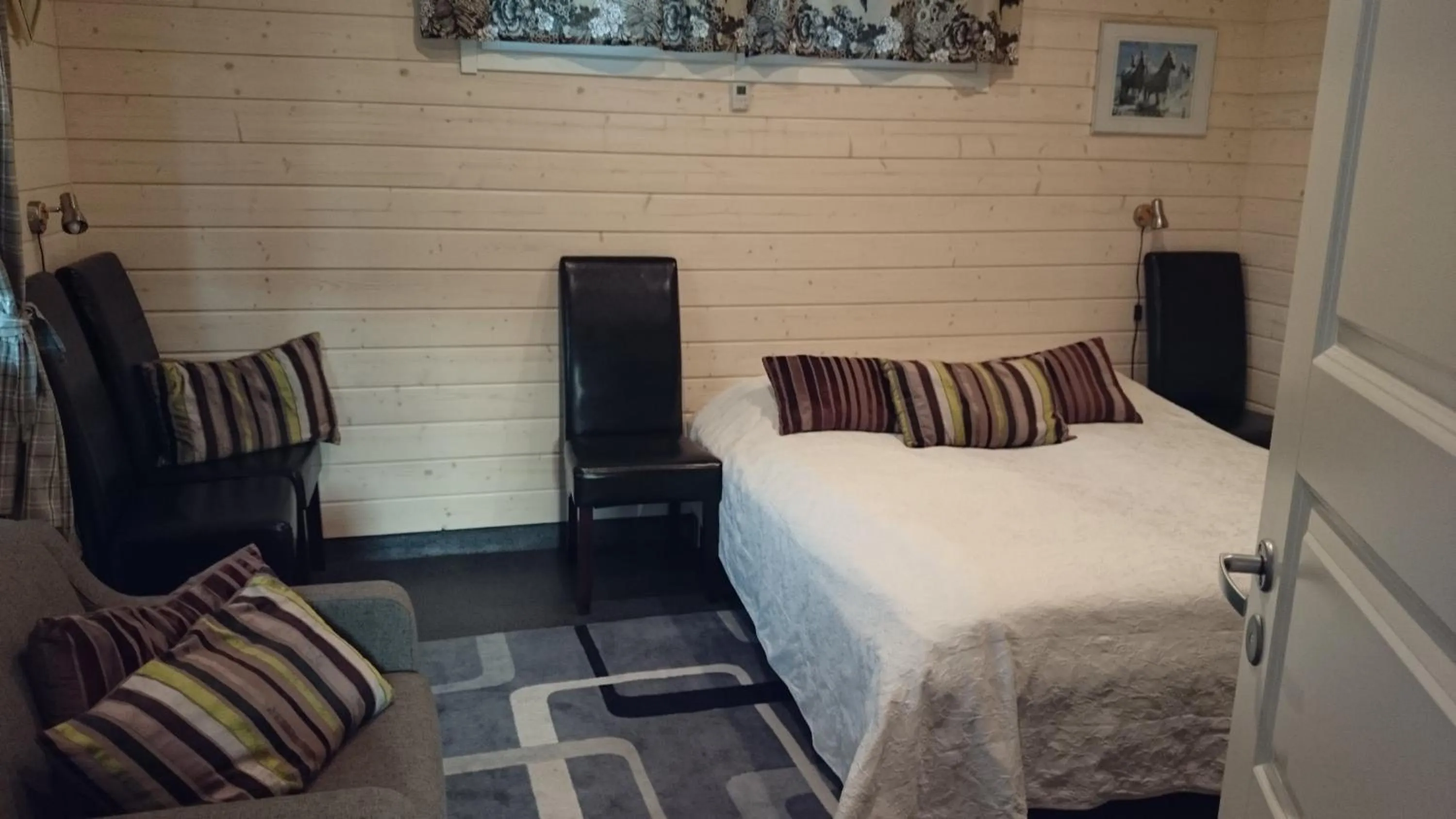 Bedroom, Bed in Yli-Kaitala Holiday Resort Tuuliviiri