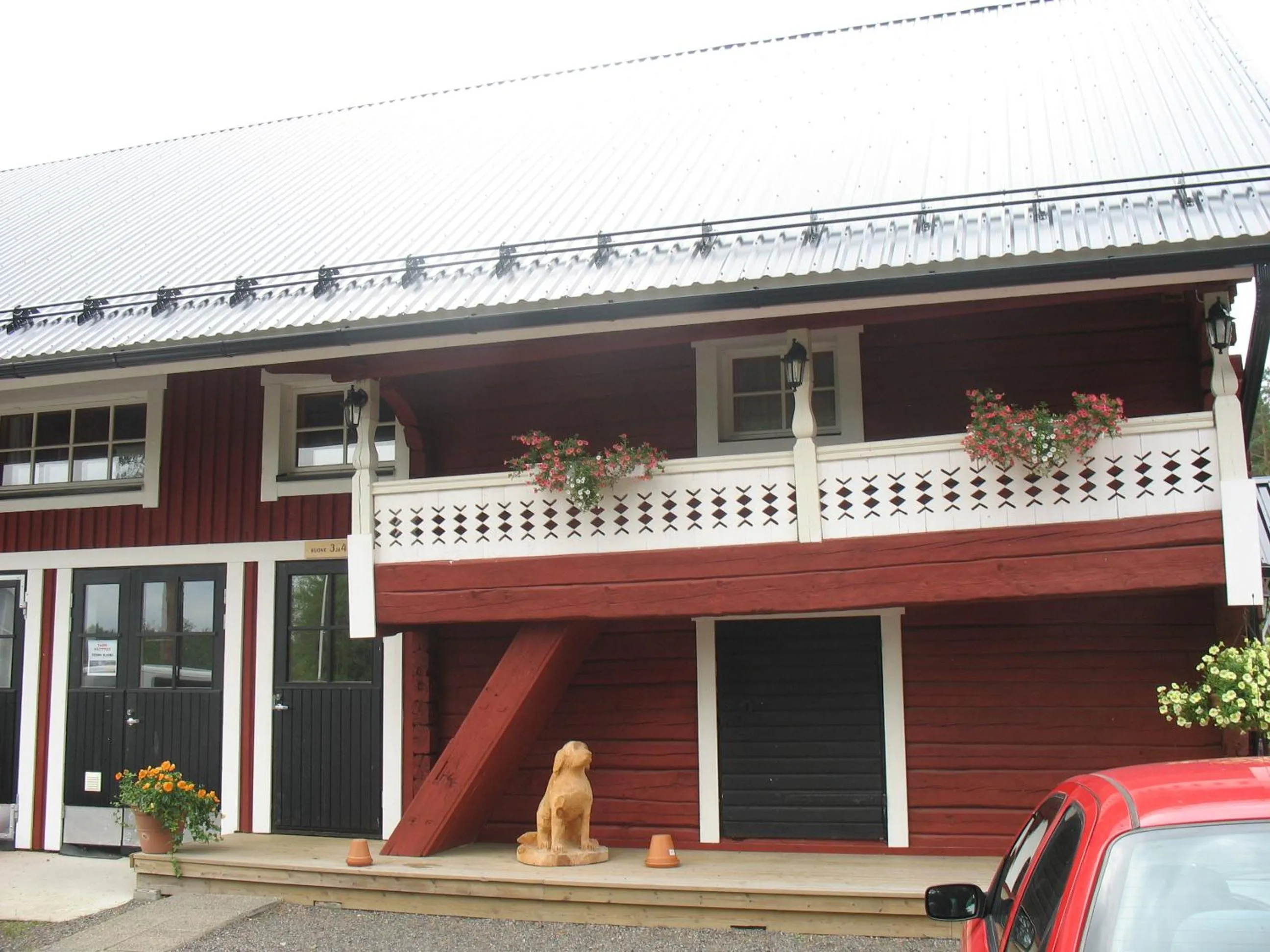 Facade/entrance in Yli-Kaitala Holiday Resort Tuuliviiri