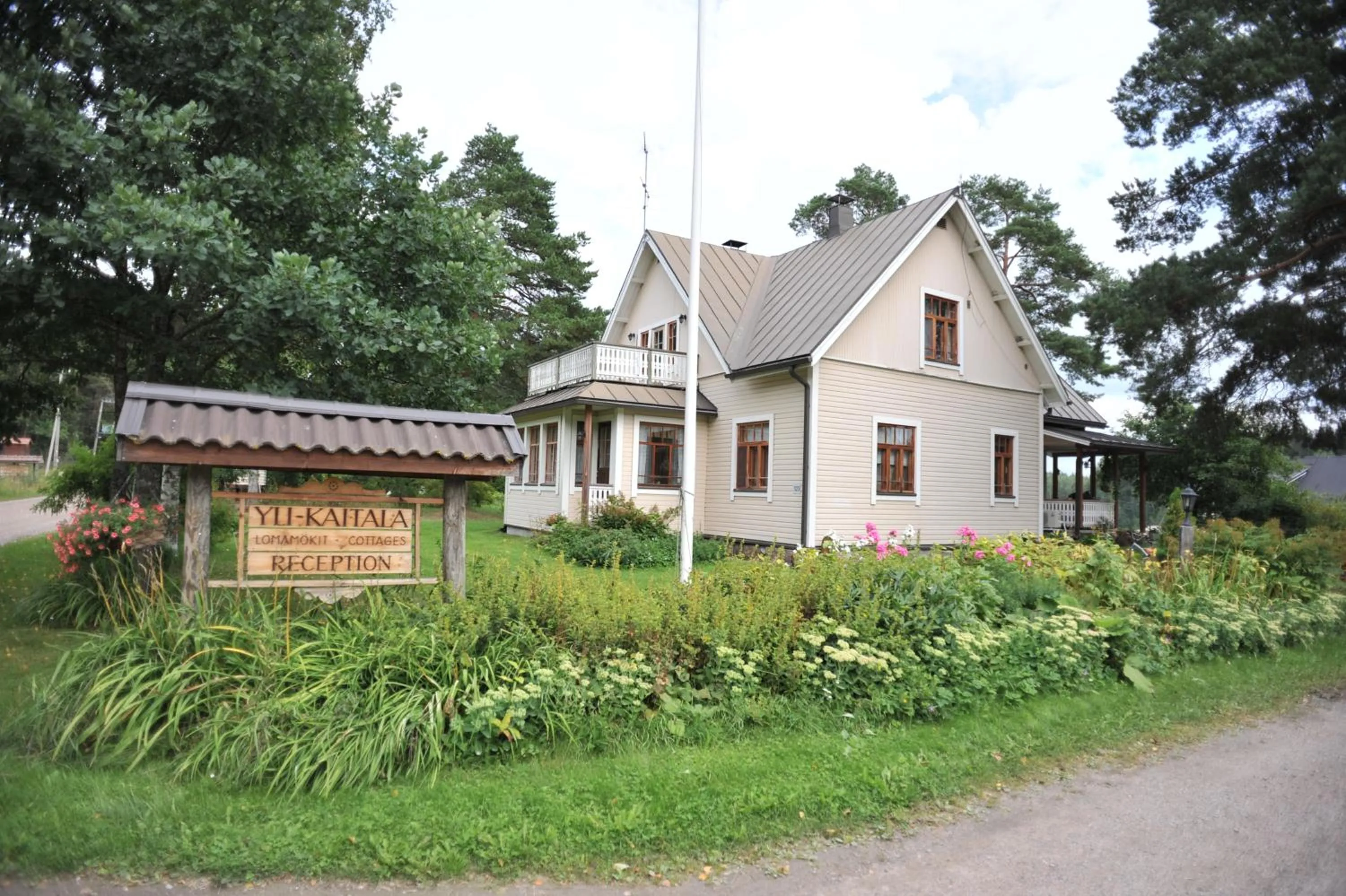 Lobby or reception in Yli-Kaitala Holiday Resort Tuuliviiri