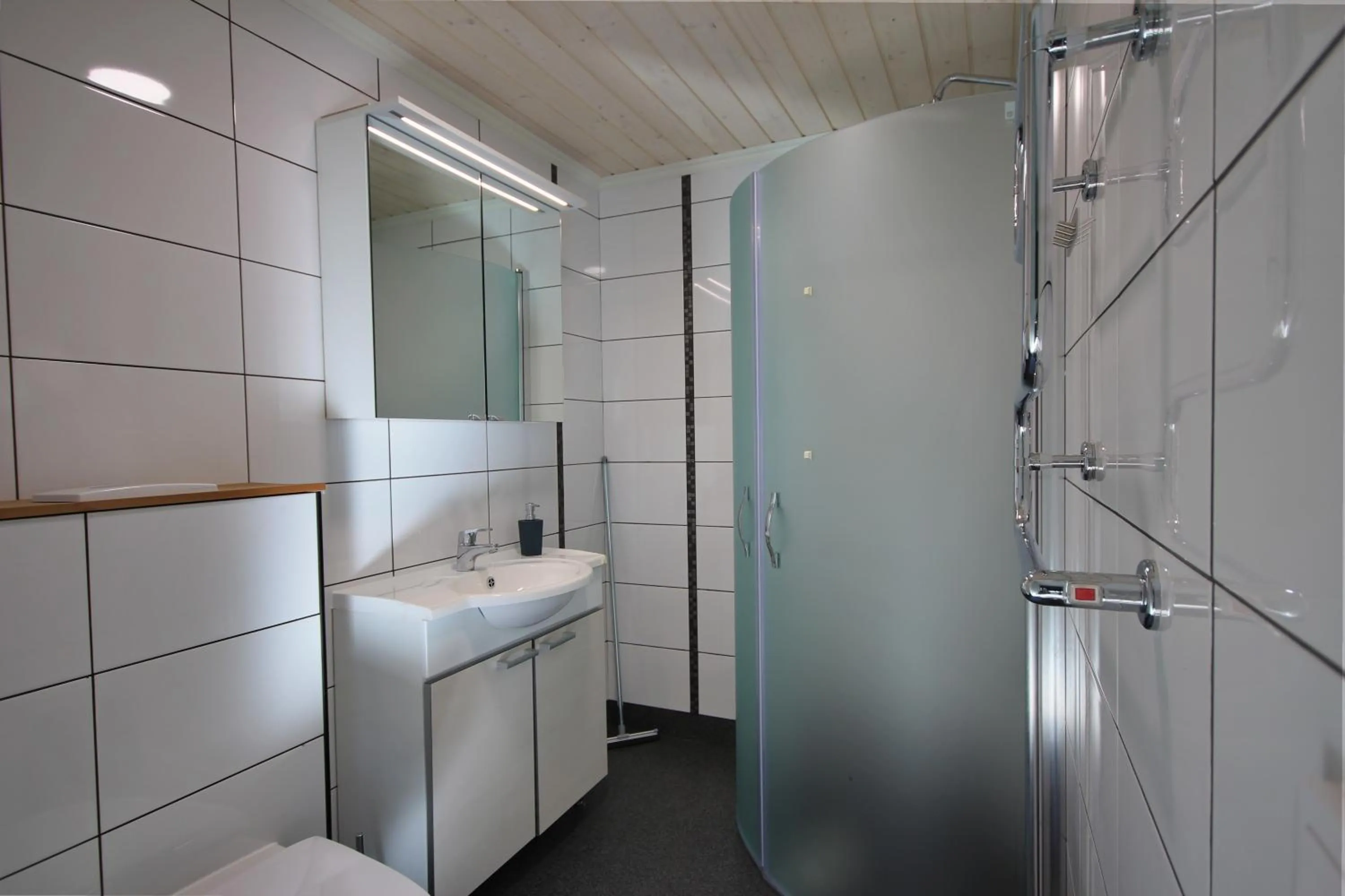 Shower in Yli-Kaitala Holiday Resort Tuuliviiri