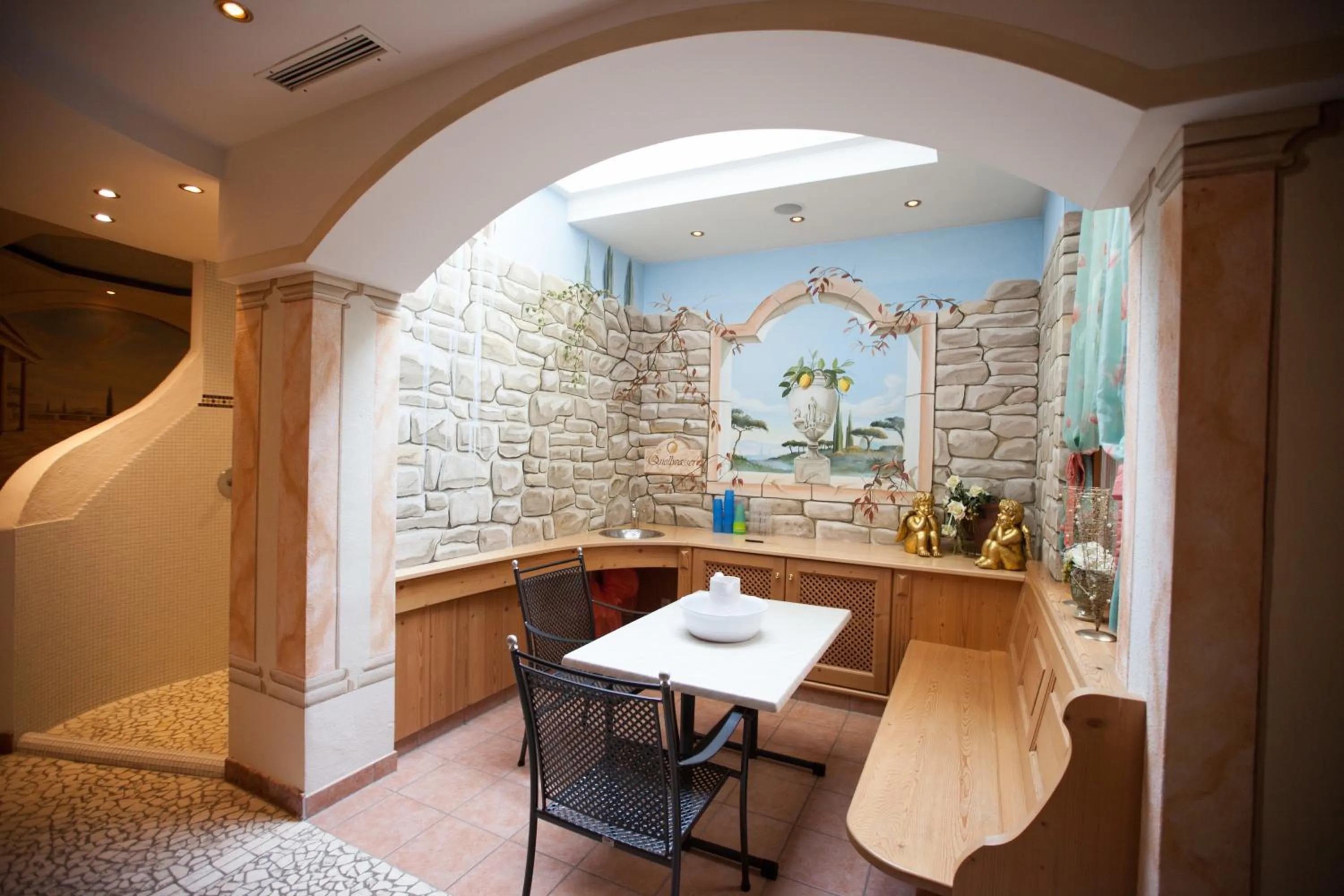 Spa and wellness centre/facilities in Alpenresidenz Trisanna