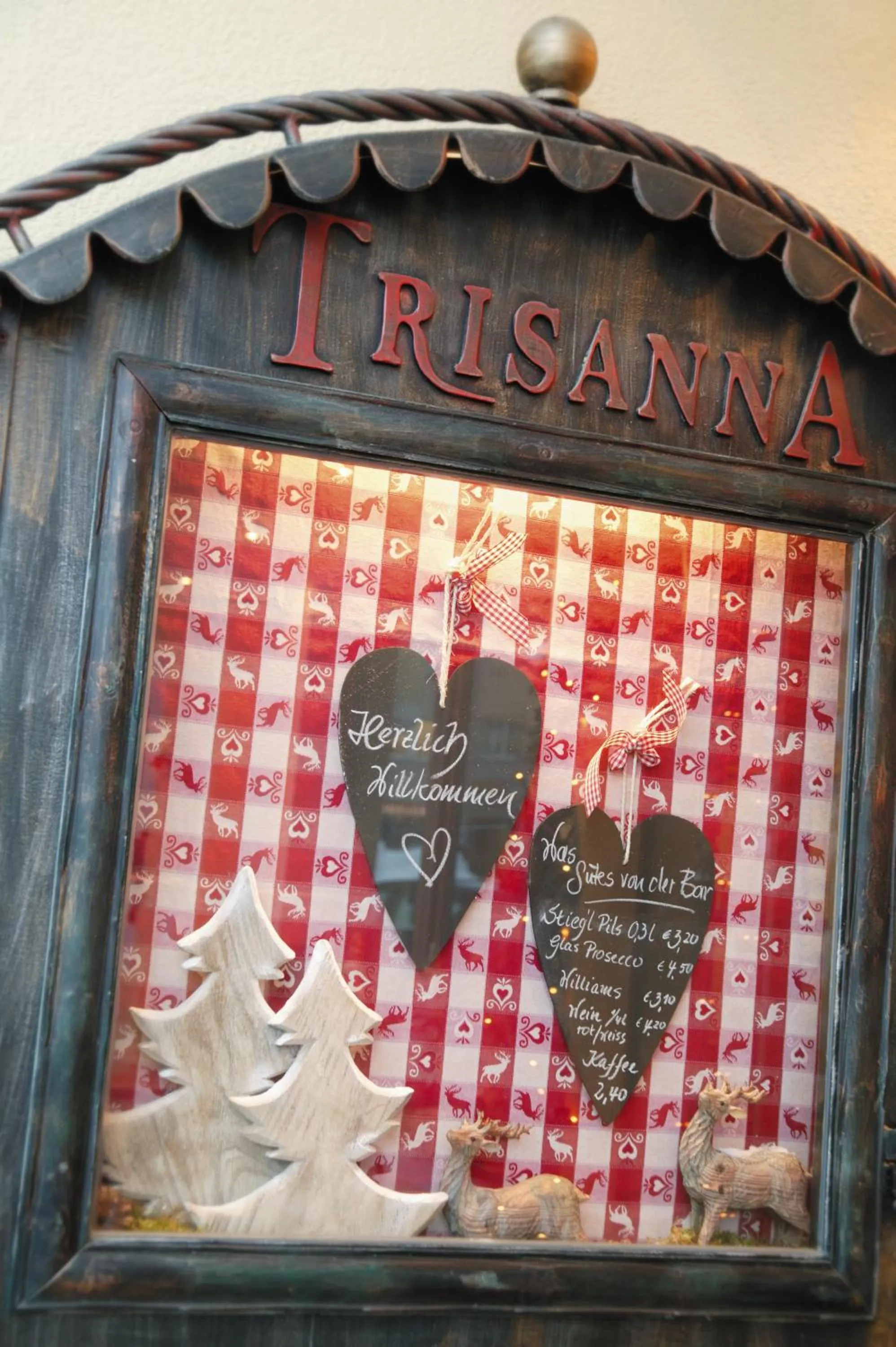 Decorative detail in Alpenresidenz Trisanna