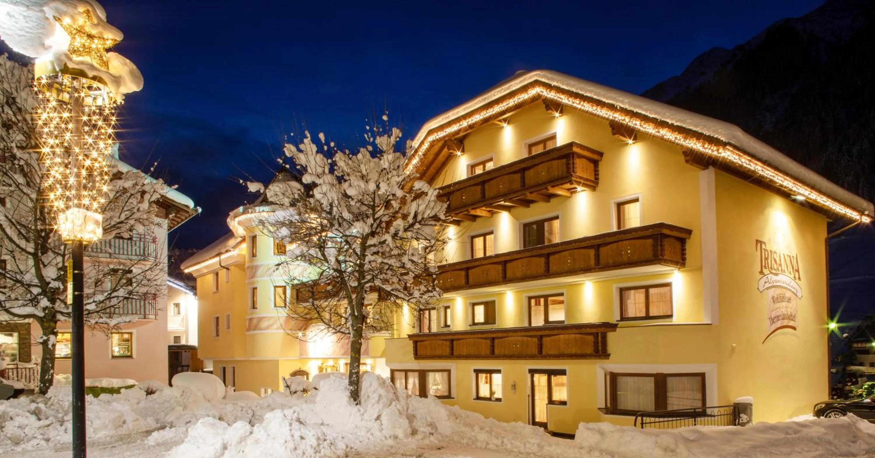 Property building in Alpenresidenz Trisanna