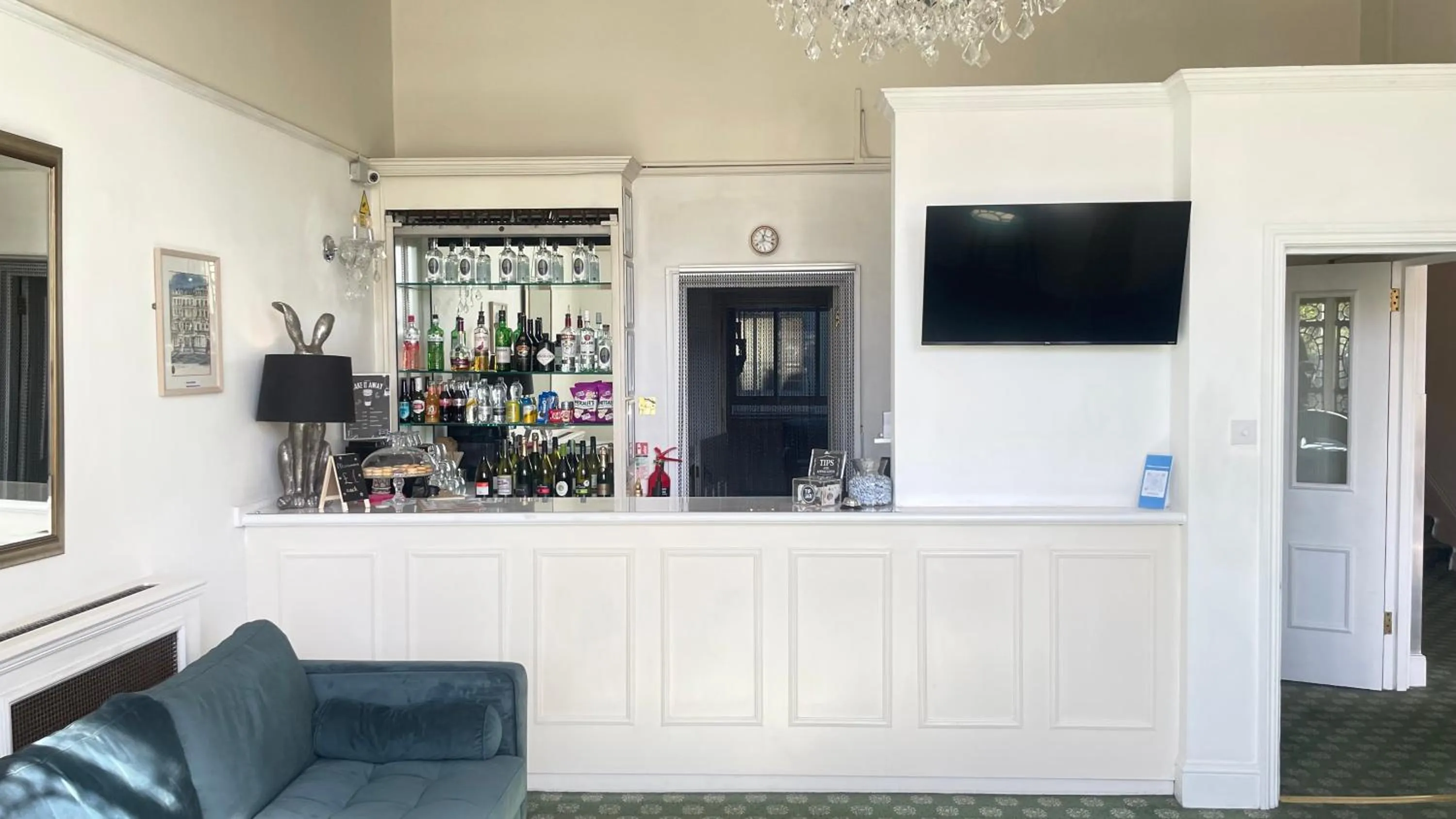 Lobby or reception in Hotel 63