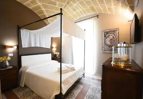 Double Room with Balcony in B&B Laura - Luxury Rooms Double Room with Balcony in B&B Laura - Luxury Rooms