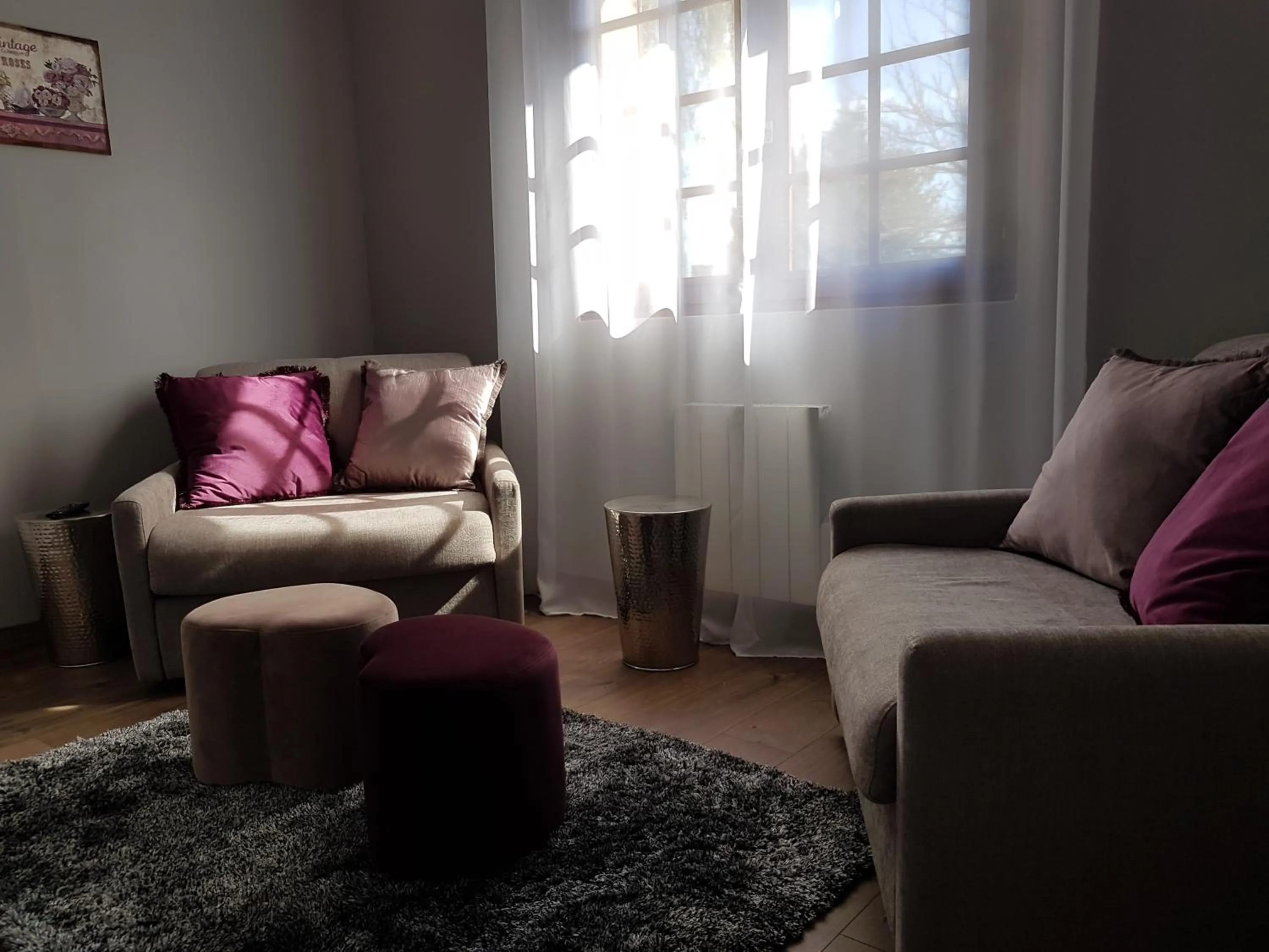 Seating area in Le Clos Magedon