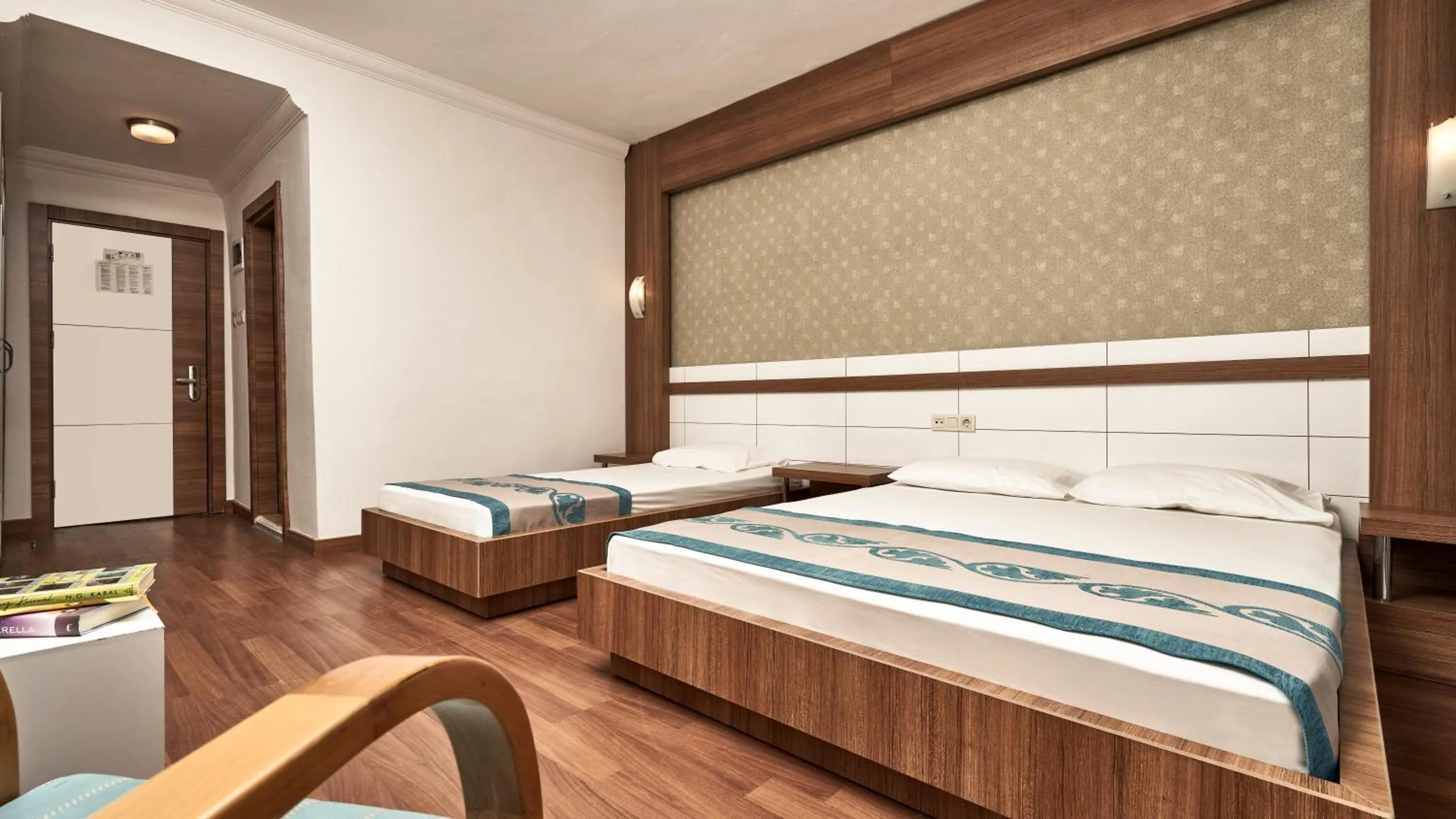 Bedroom in Maya Golf Hotel