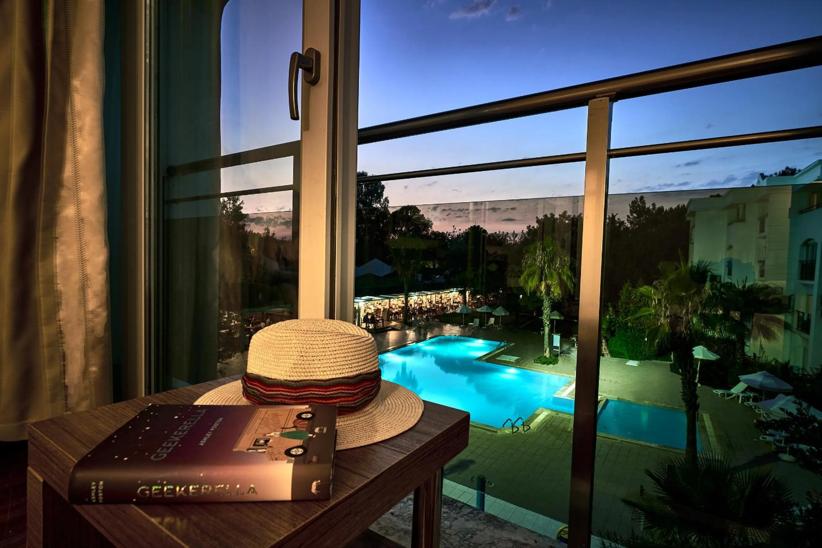 Massage, Pool View in Maya Golf Hotel