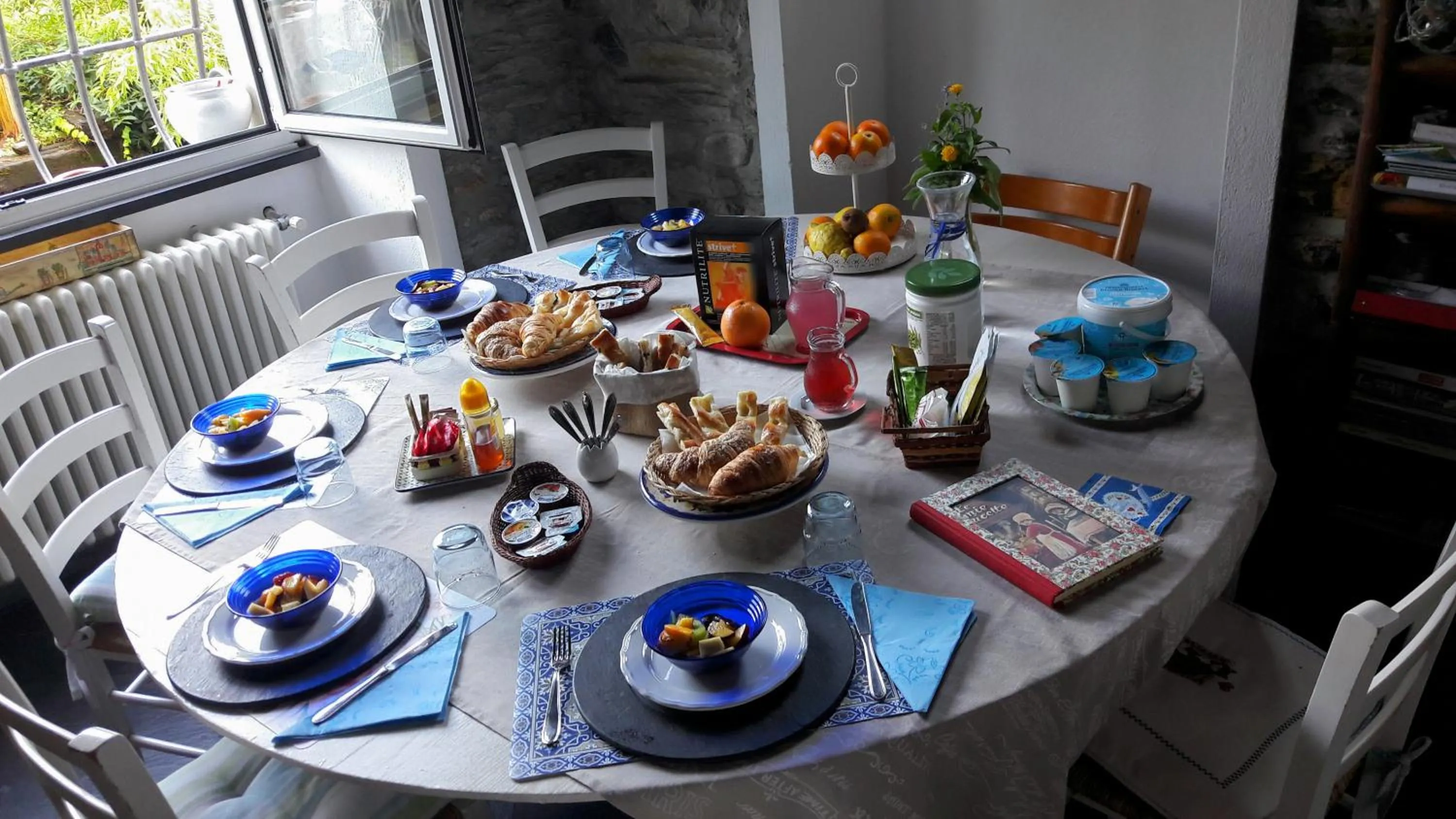 Breakfast in The italian riviera