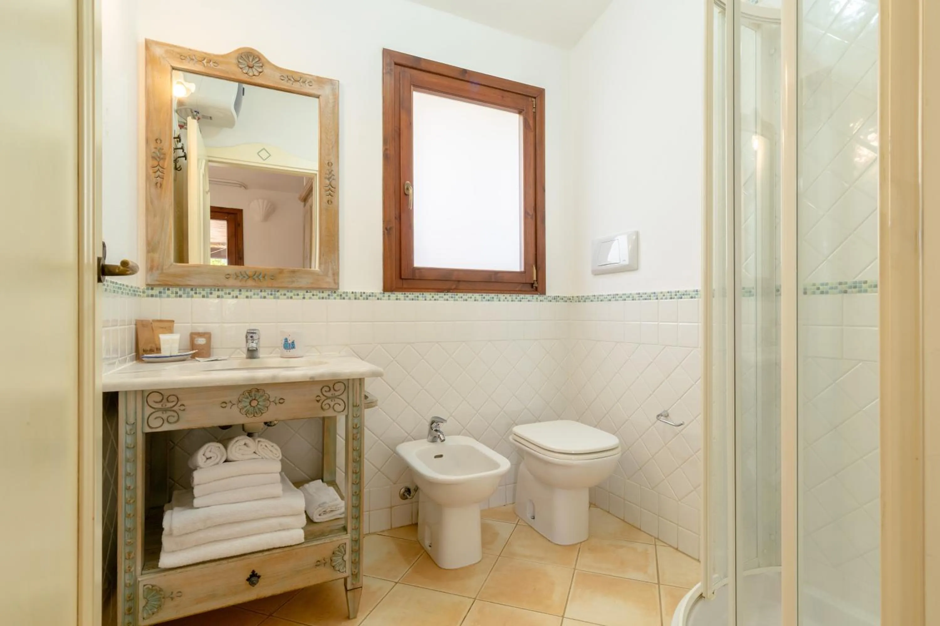 Bathroom in Porto Giunco Residence