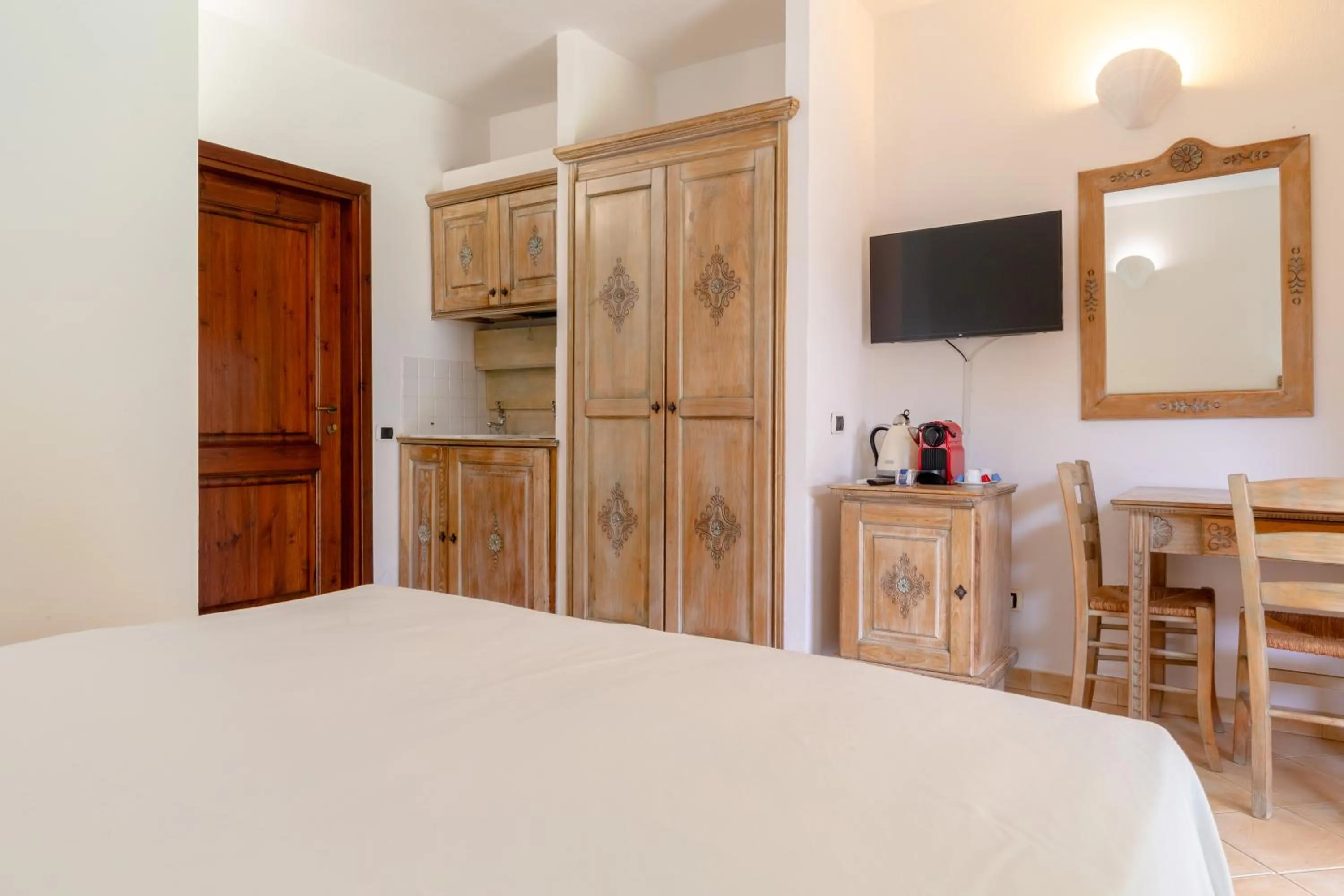 Bedroom, Bed in Porto Giunco Residence