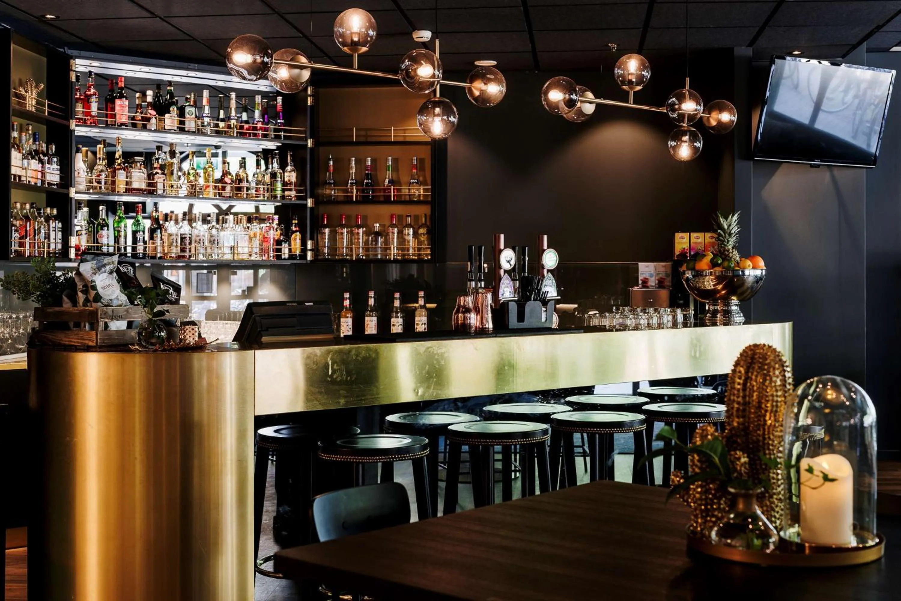 Lounge or bar in Scandic Star Sollentuna