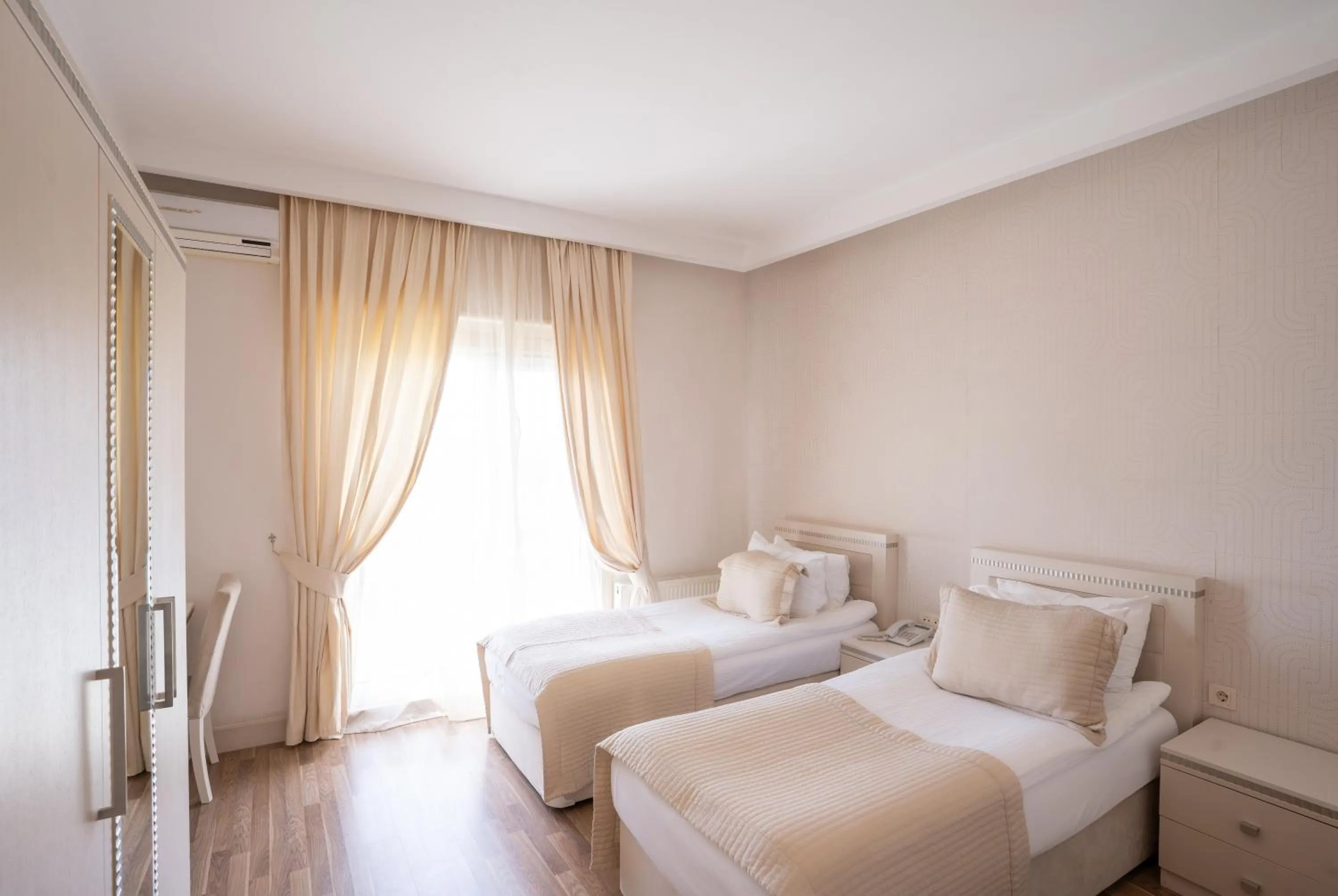 Three-Bedroom Villa in Qafqaz Riverside Hotel