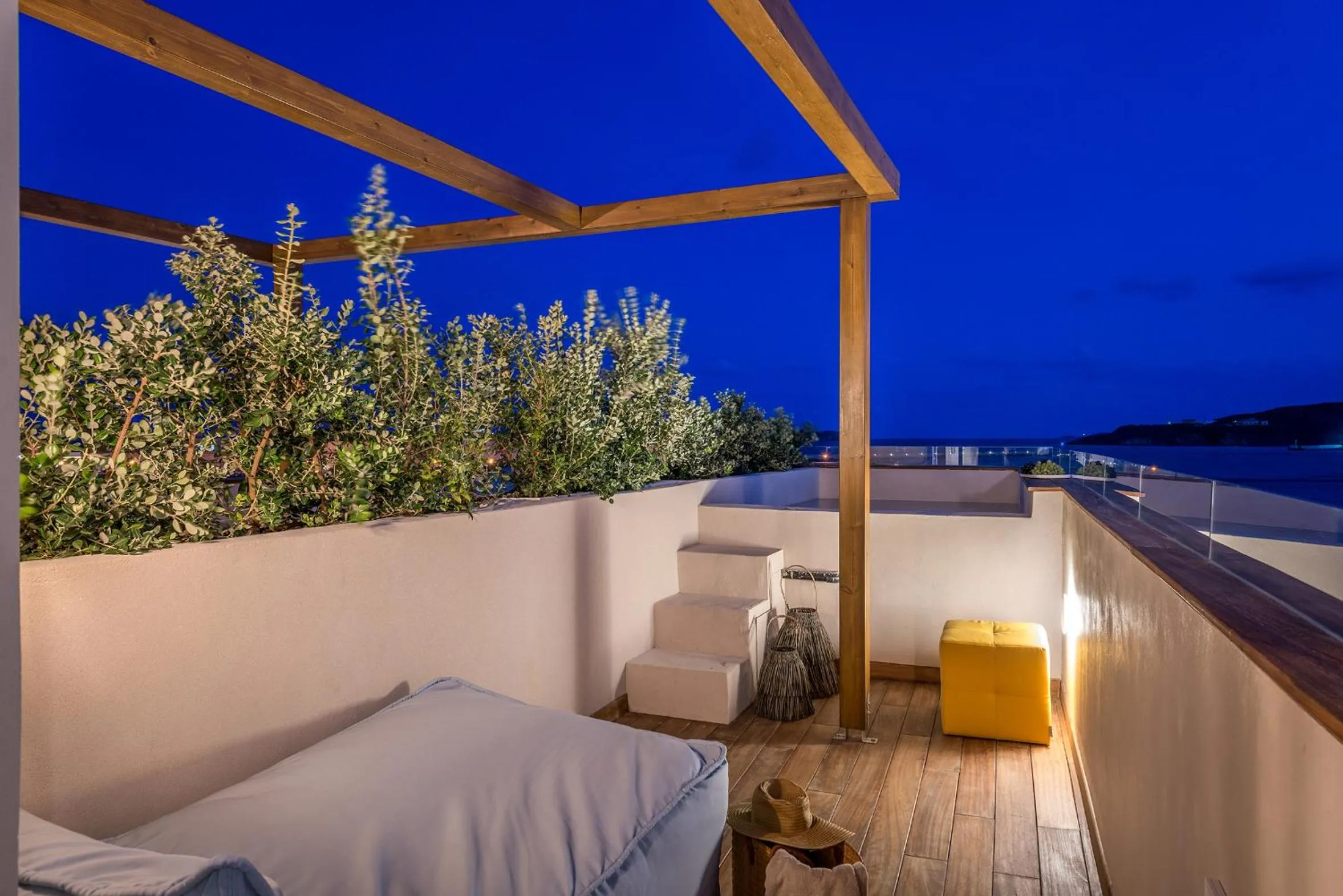 Shapes Luxury Suites