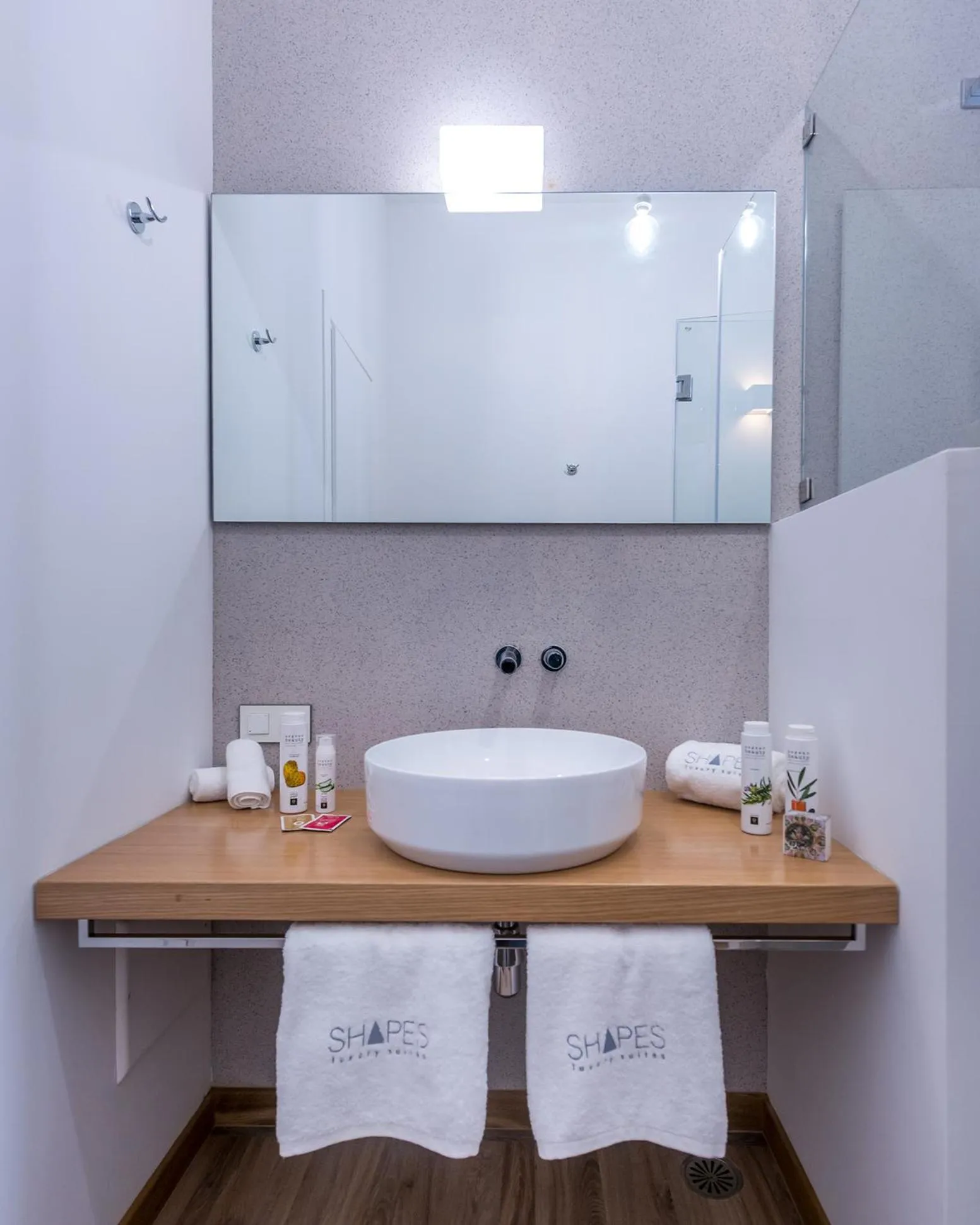 Shapes Luxury Suites