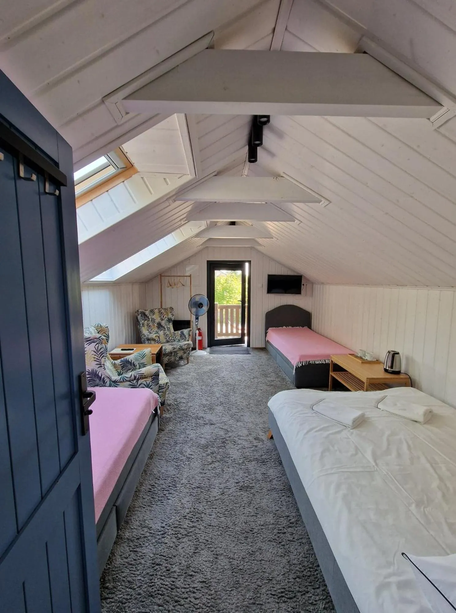 Bed in Oberża pod Złotym Prosiakiem