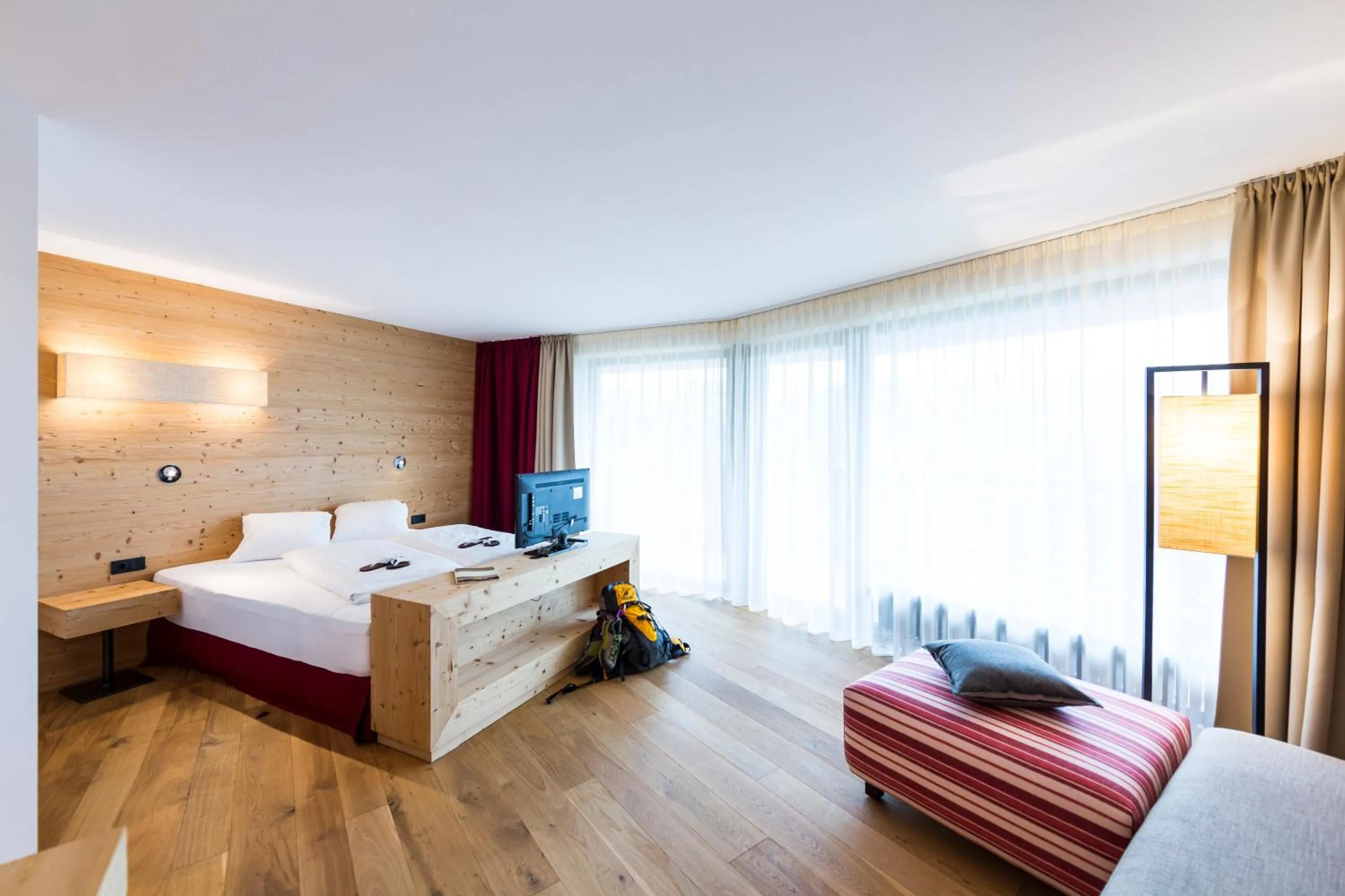 Bedroom, Bed in Hotel Dolomitenblick