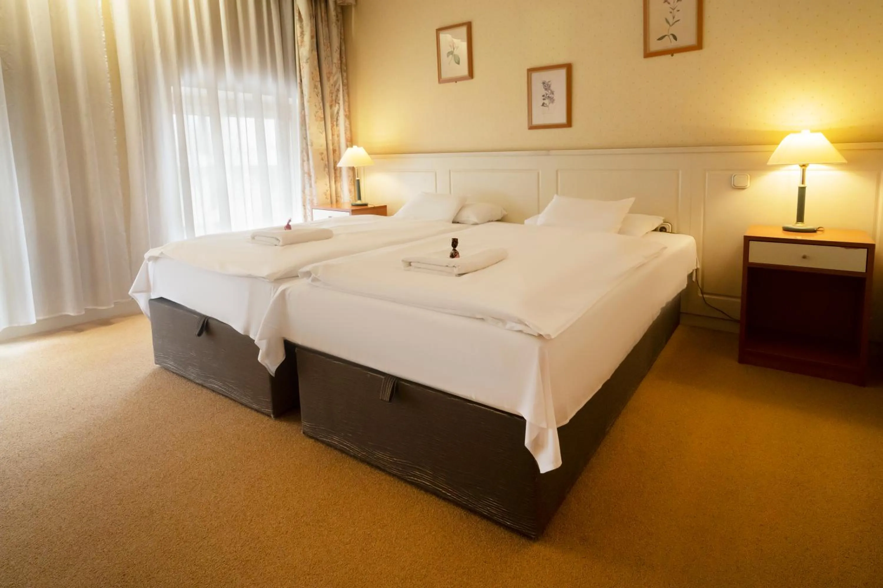 Bed in Korona Hotel