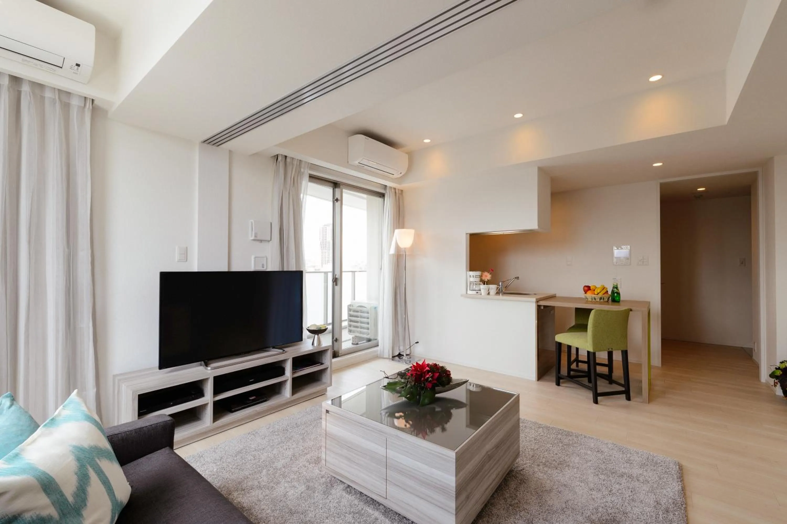 Living room in Oakwood Apartments Minami Azabu Tokyo